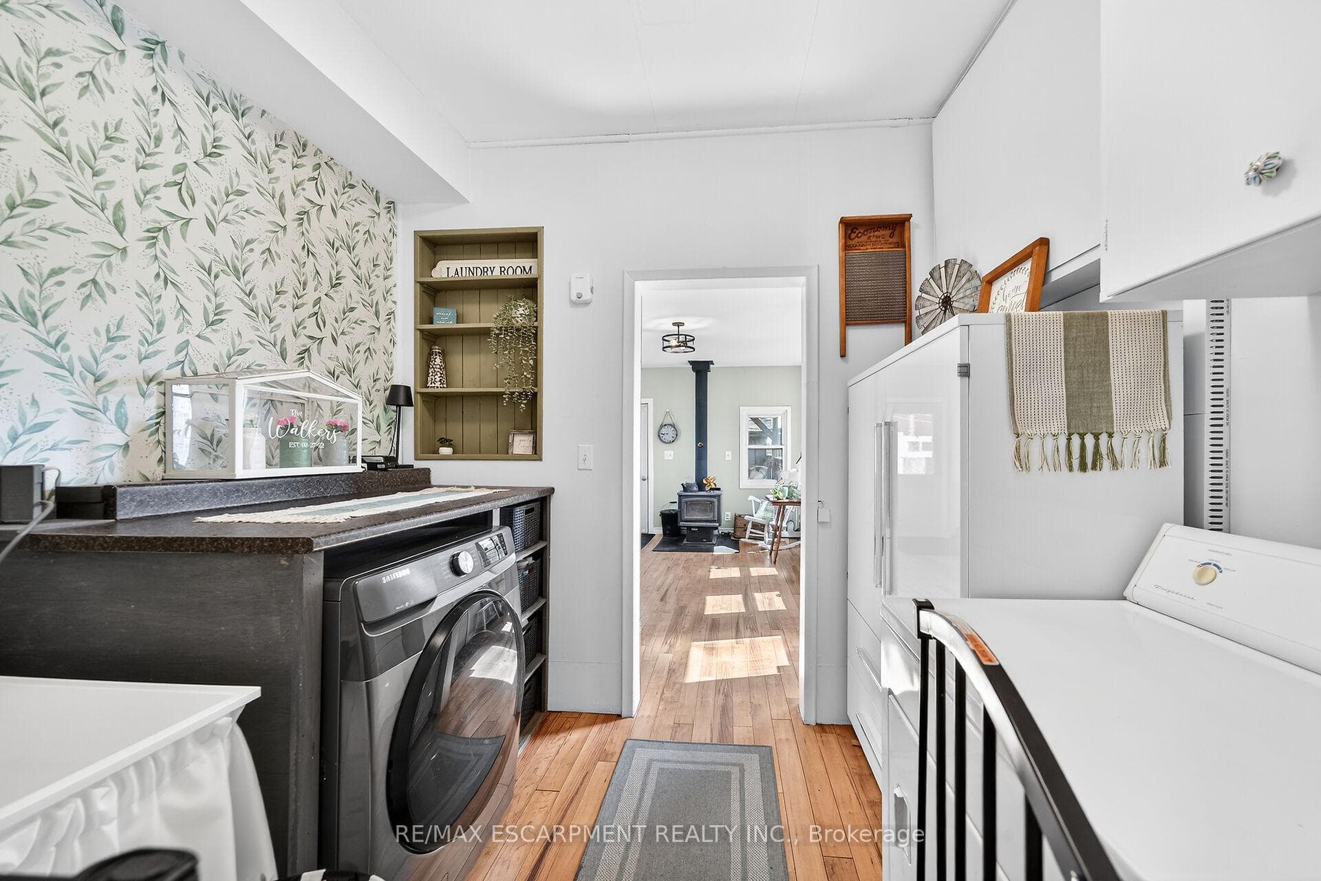 984 CHEAPSIDE Road photo 25