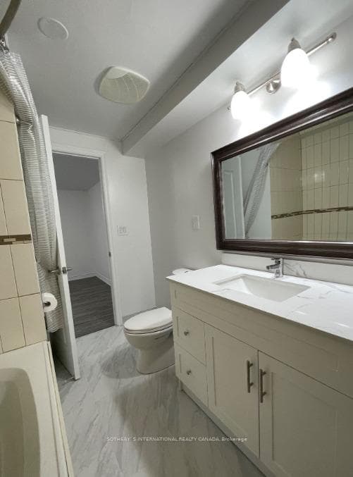 1578 Robillard Road Unit Lower photo 22