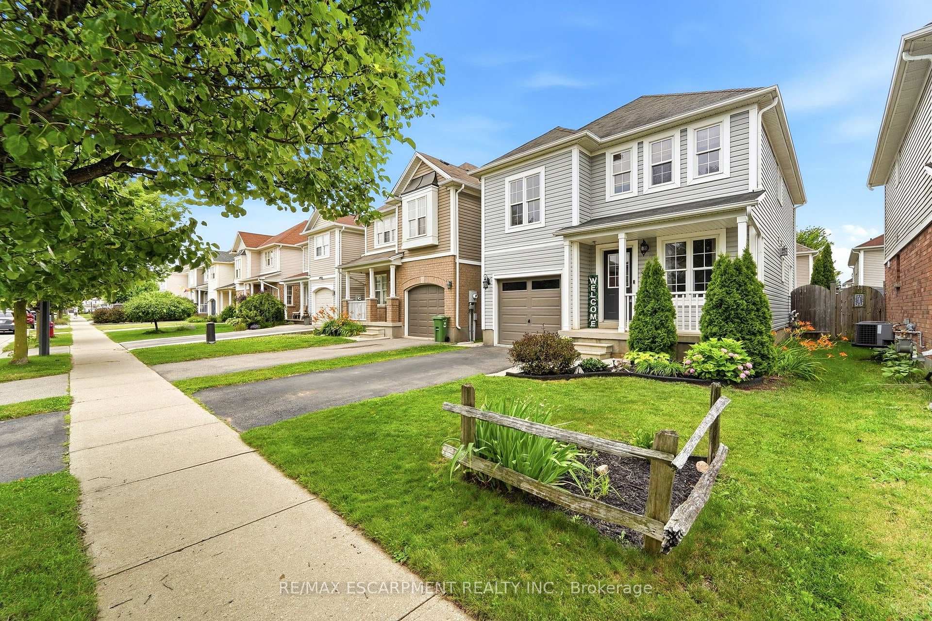 79 Cleghorn Drive photo 3