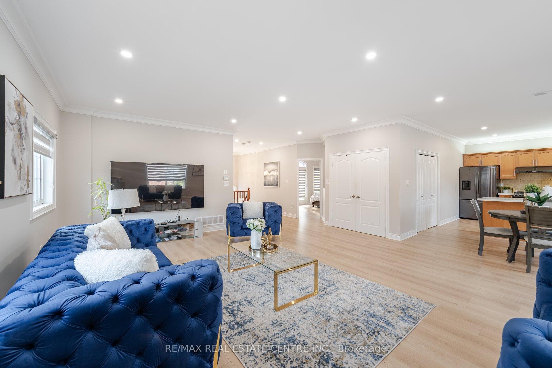 12 Sheldon Drive photo 9