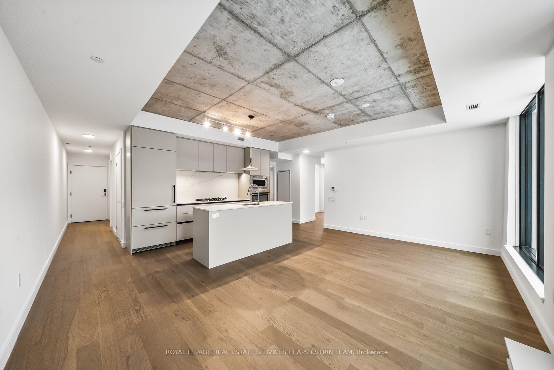 1720 Bayview Avenue Unit 507 photo 2