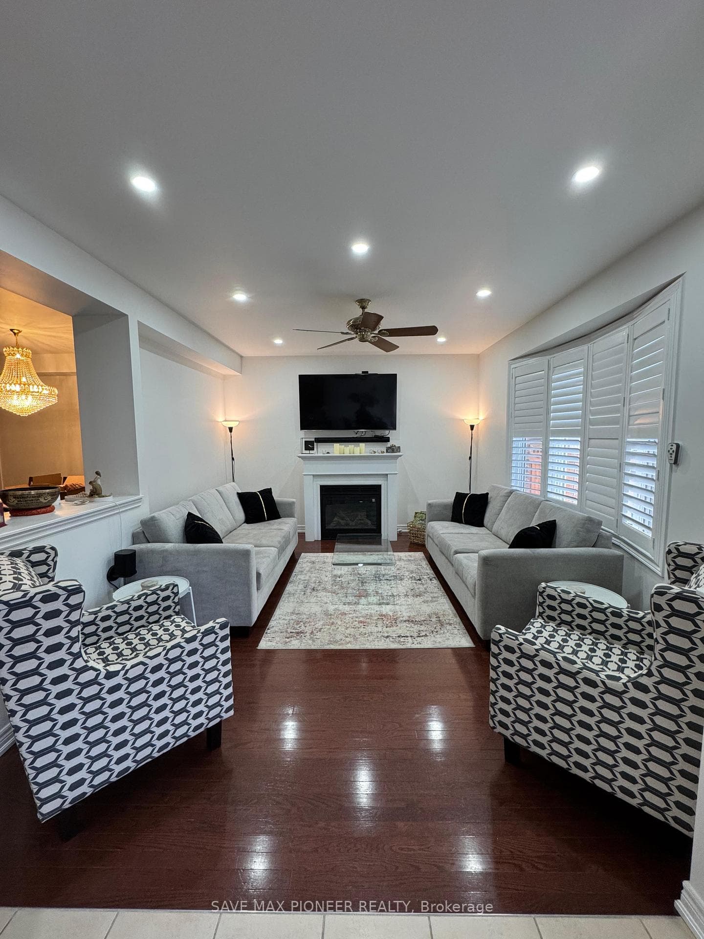 16 Mcechearn Crescent photo 6
