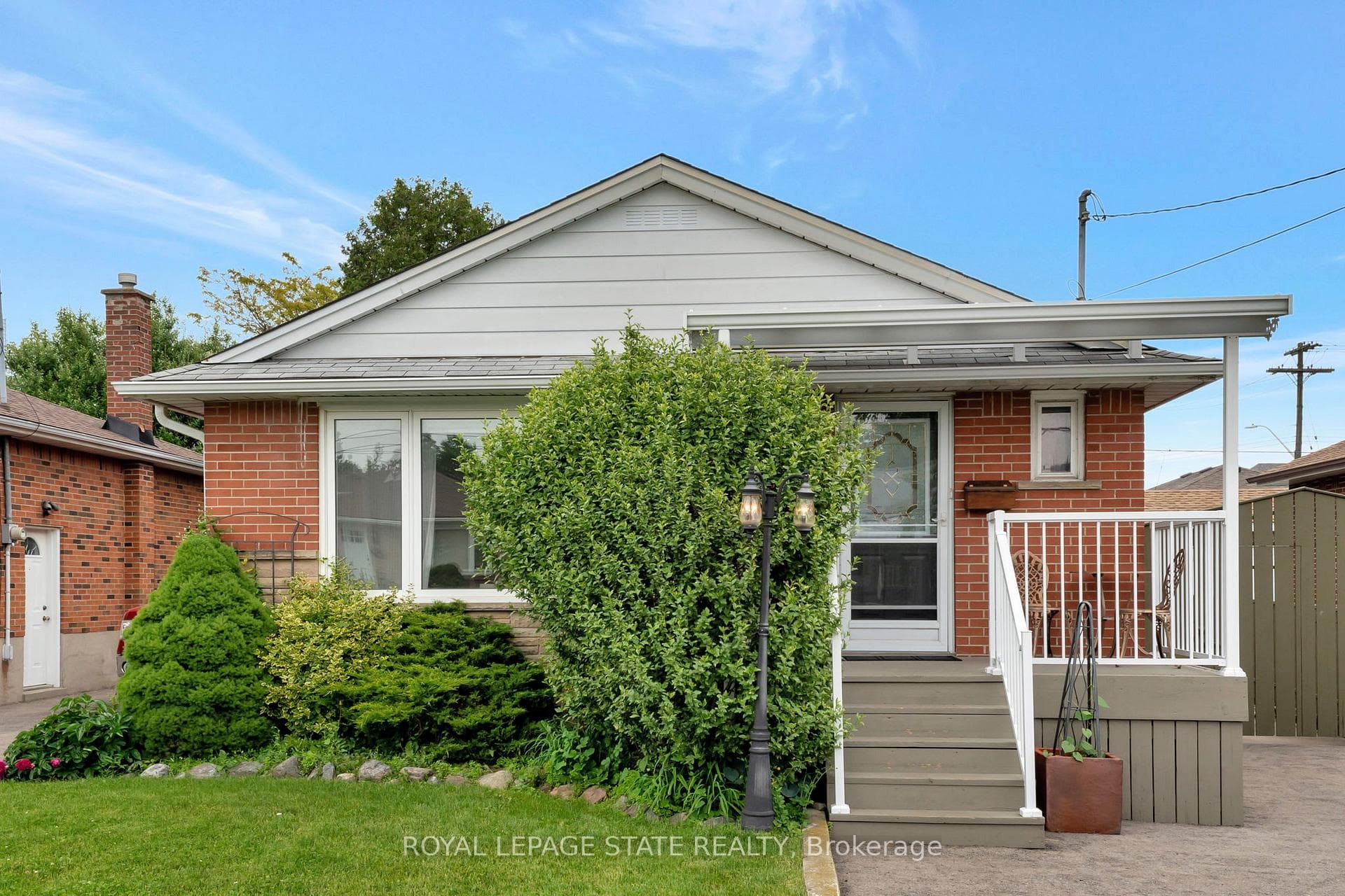 411 East 15th Street photo 1
