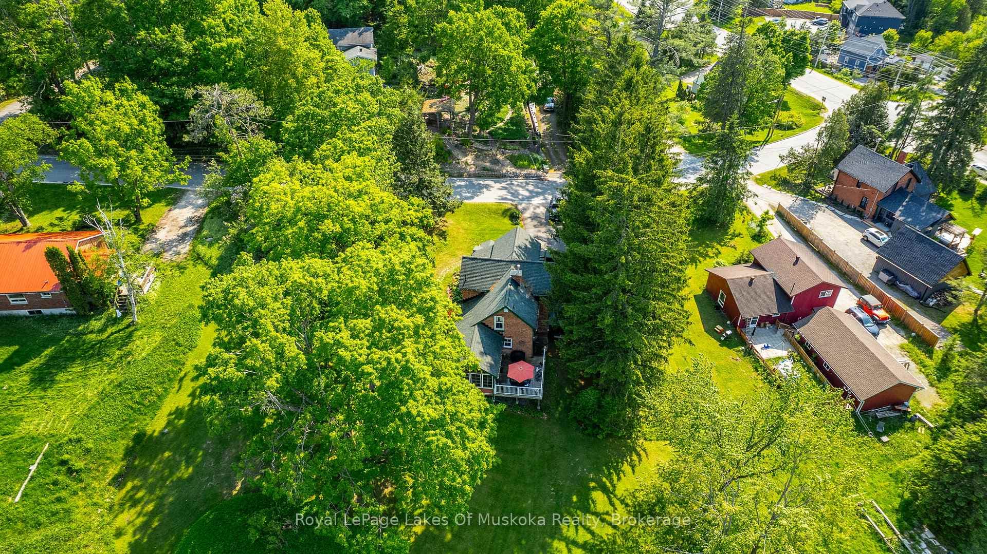 229 Fraserburg Road photo 48