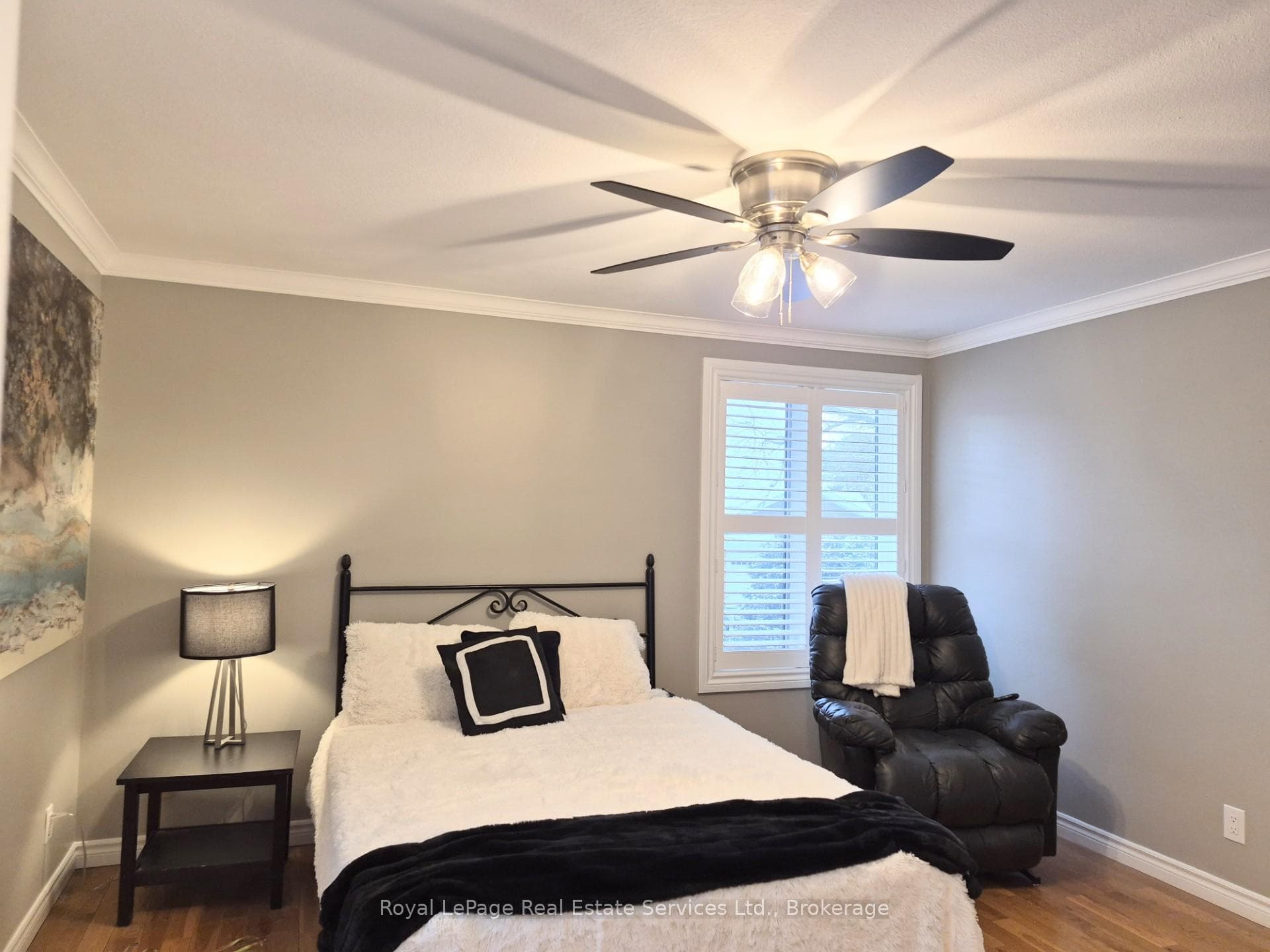 184 Dundas Street photo 17