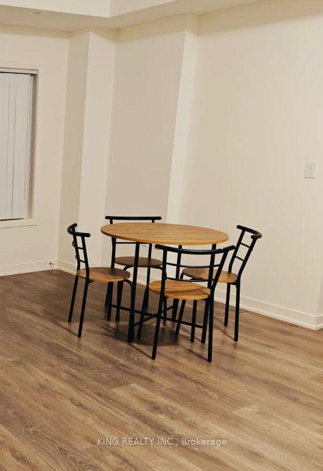 1525 Kingston Road Unit 411 photo 5