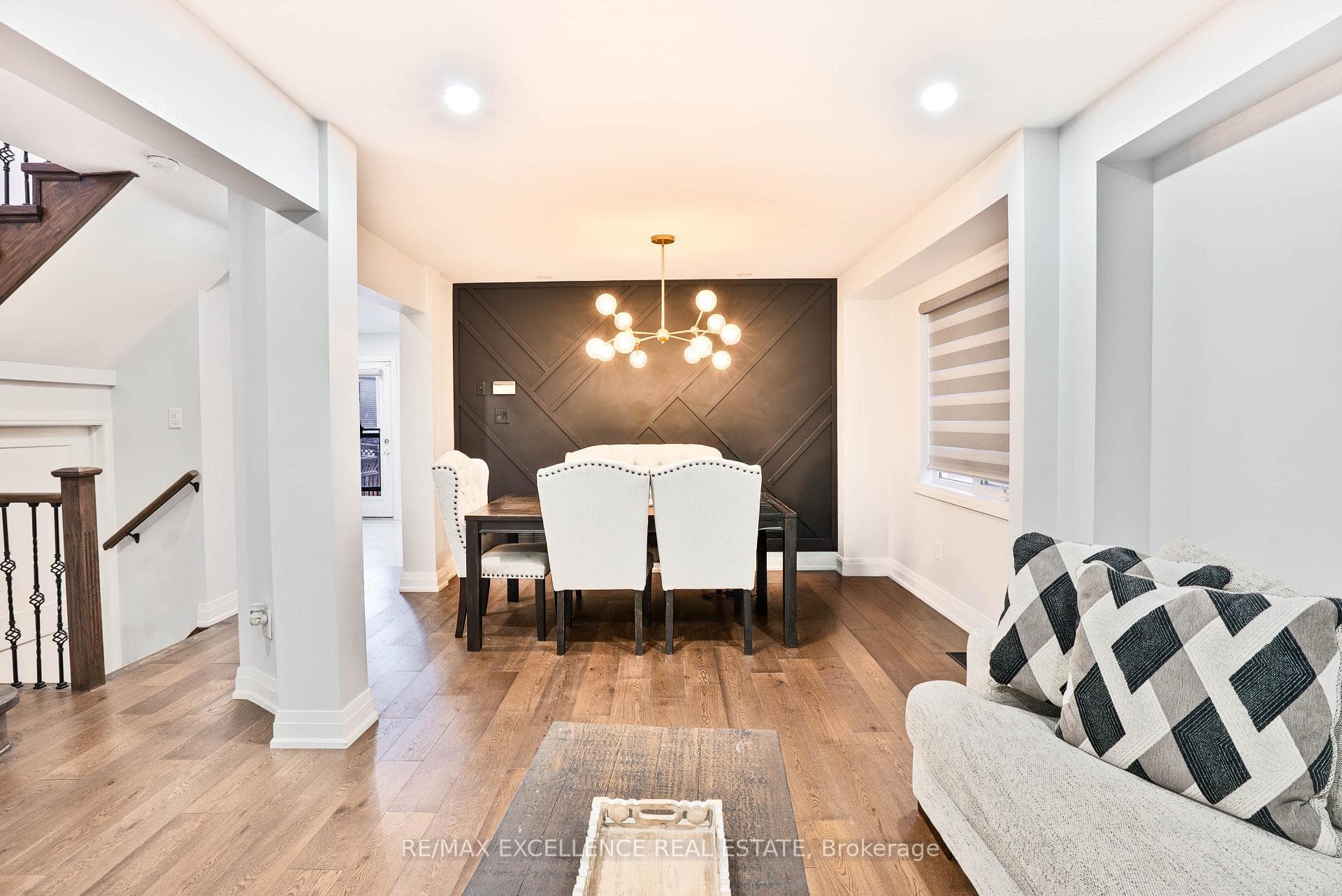 159 Cordgrass Crescent photo 4