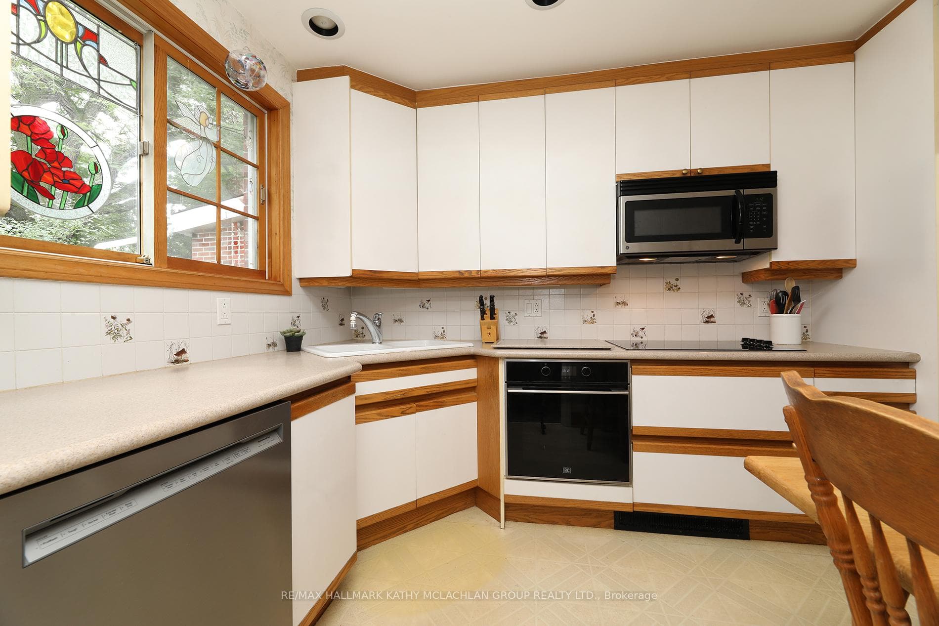 149 Donlea Drive photo 10