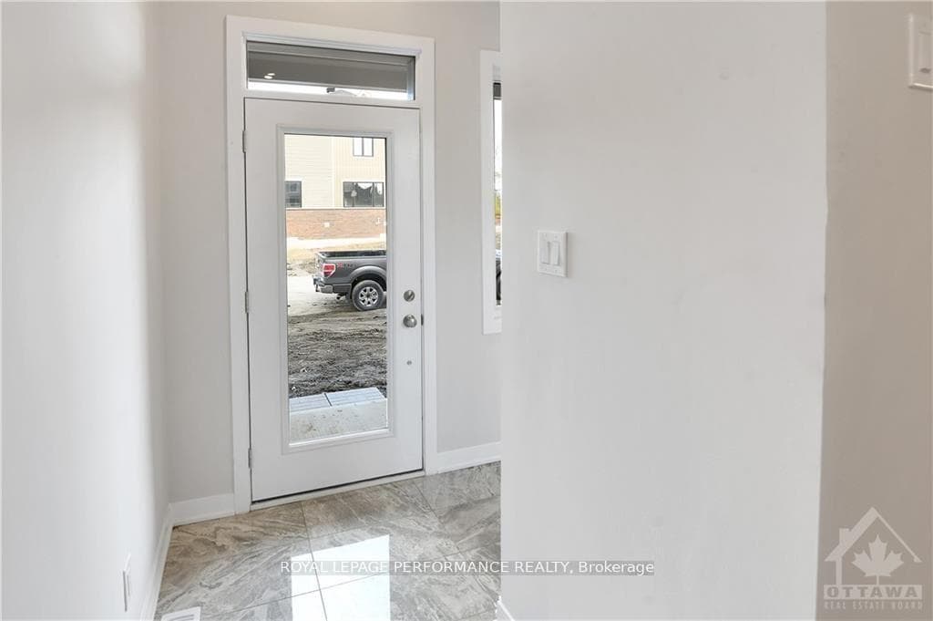 310 FALSETTO Street photo 3