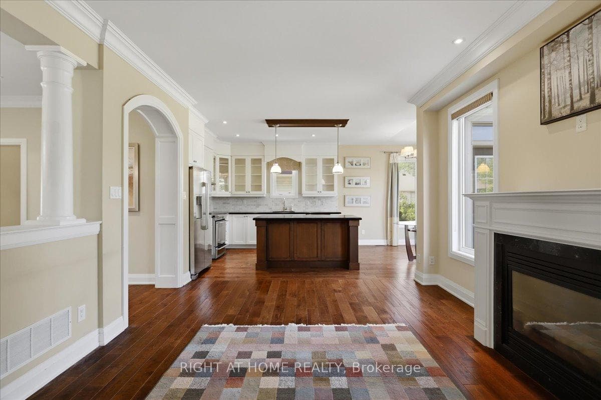 31 Christy Drive photo 13