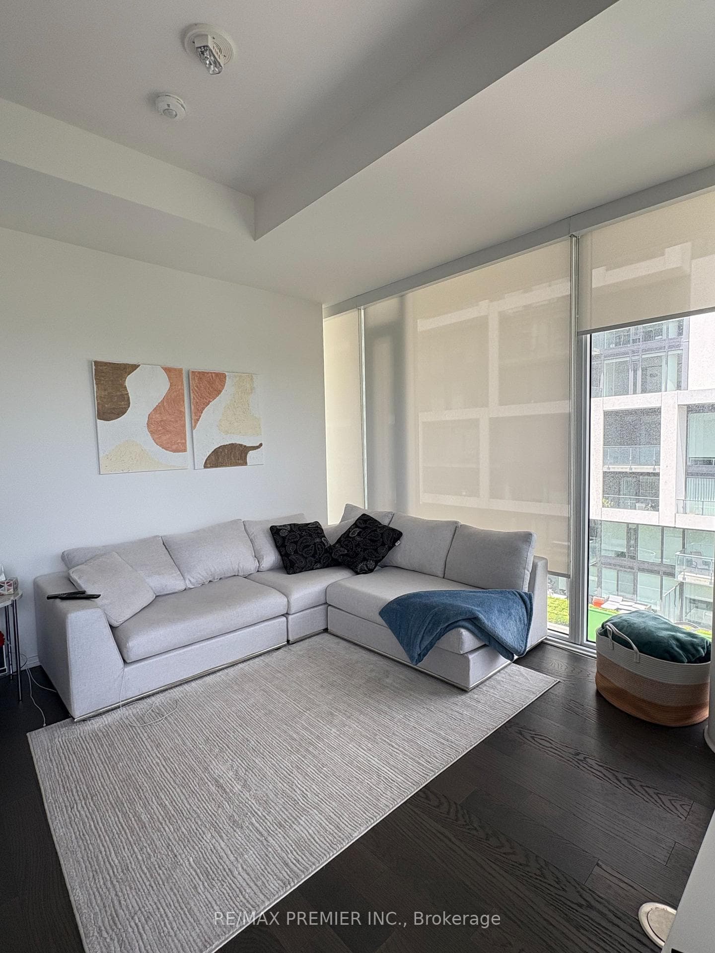 8 Hillsdale Avenue Unit 939 photo 4