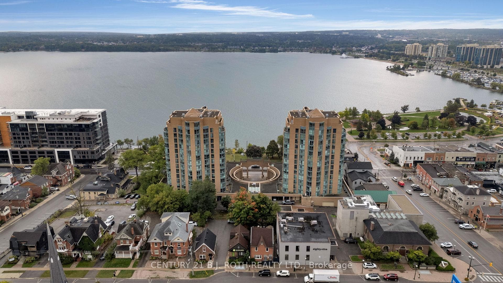 140 Dunlop Street Unit 907 photo 29