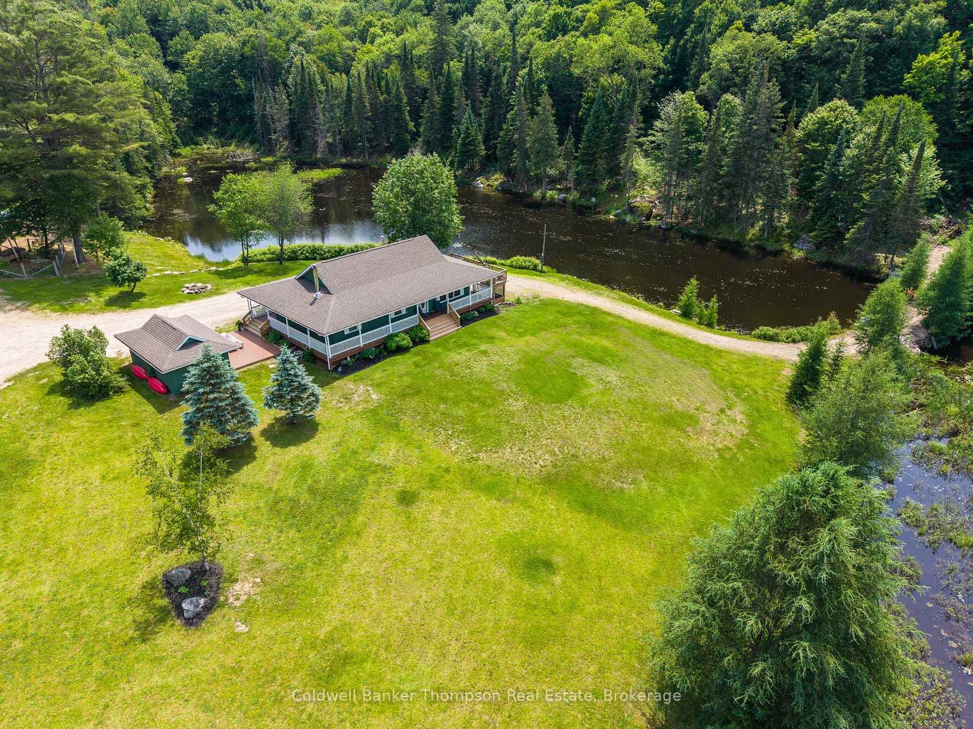 448 Long Lake Road photo 27
