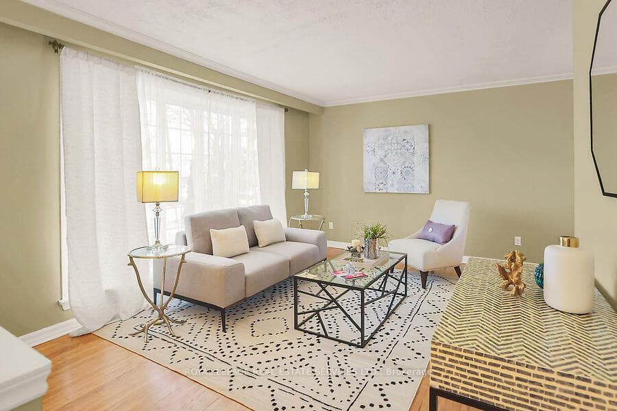 392 Melores Drive photo 8