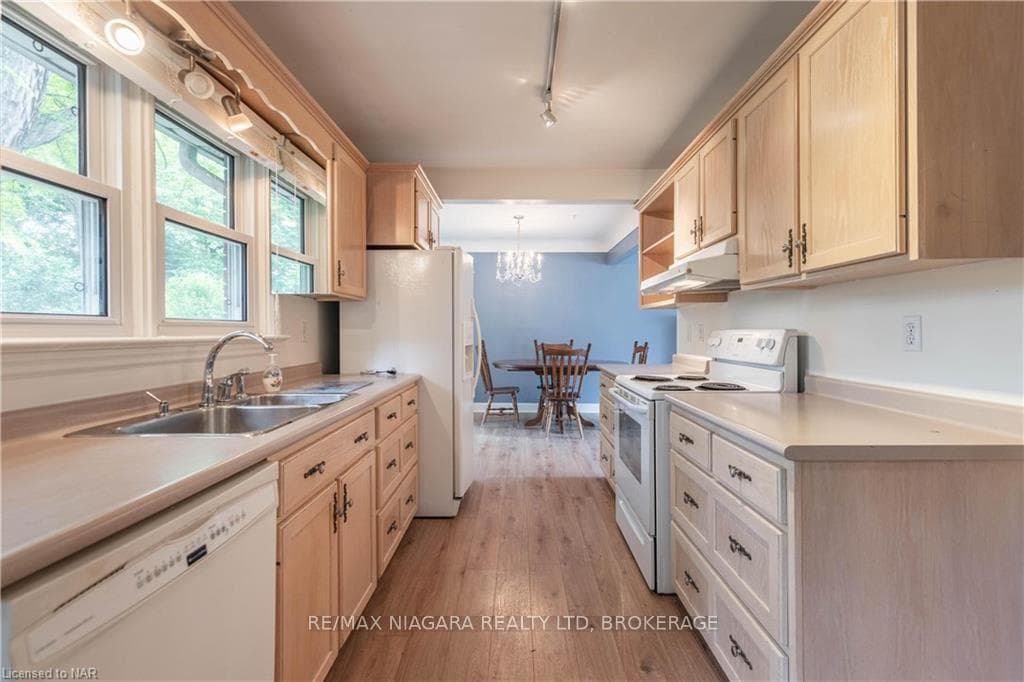 6274 SHELDON Street photo 14