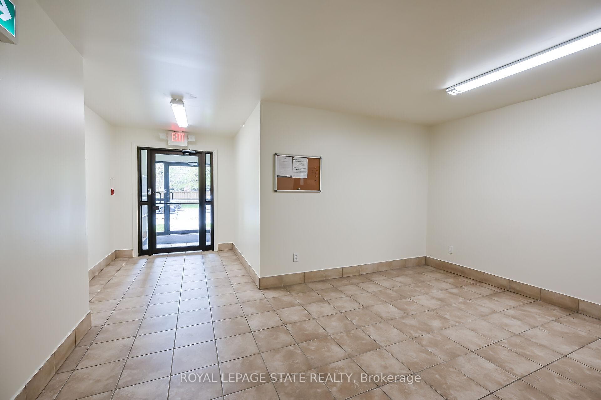 28 Victoria Avenue Unit 102 photo 31