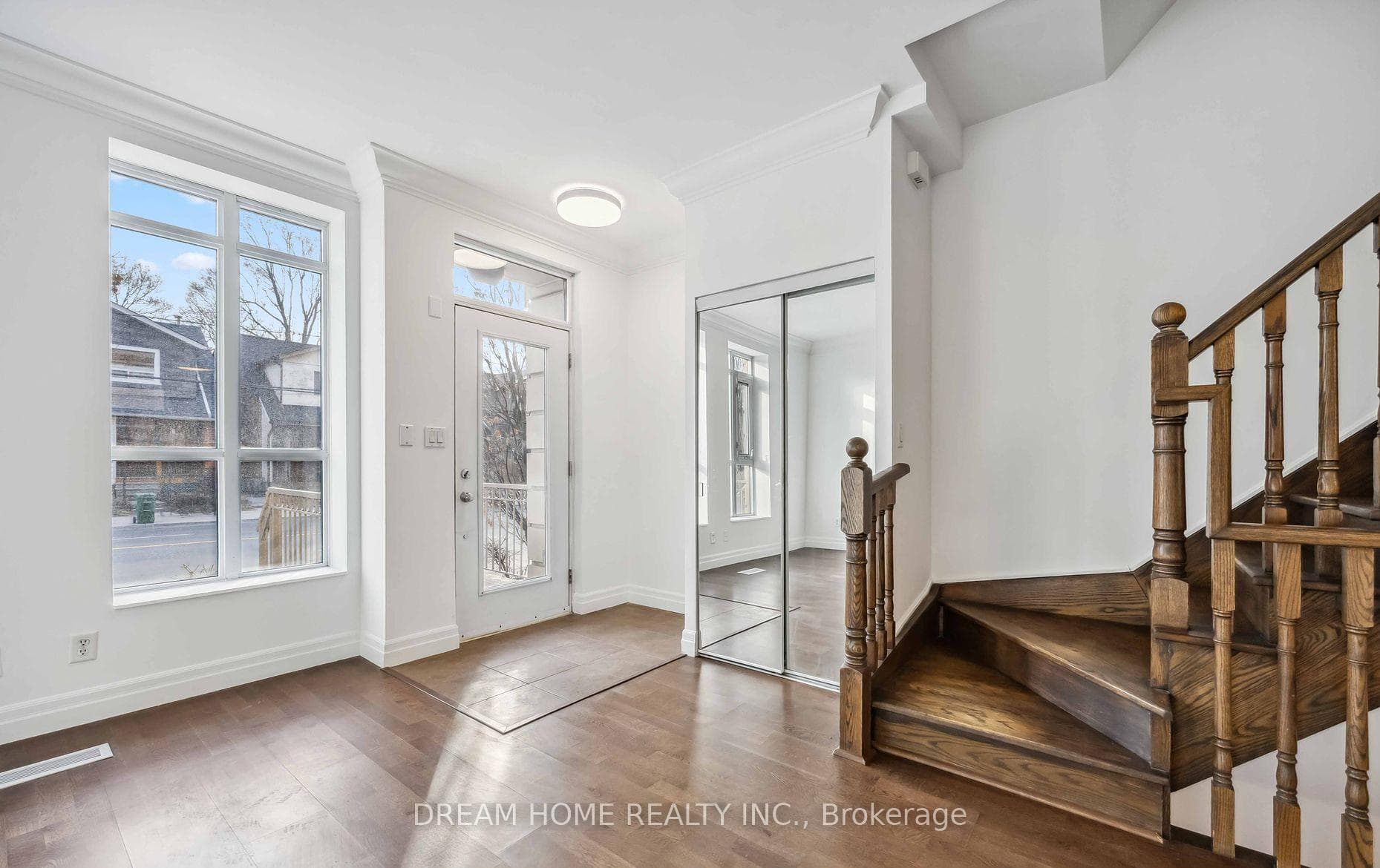 934 Mount Pleasant Road photo 17
