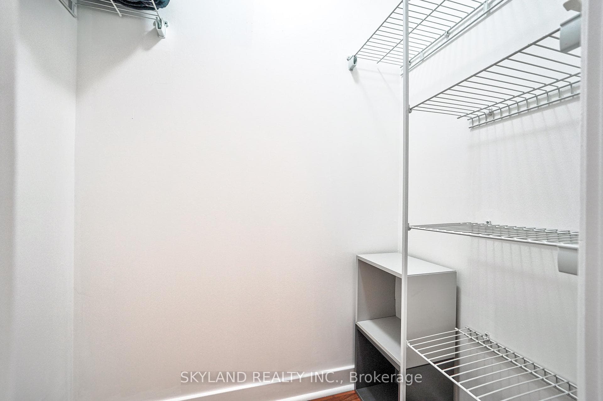 100 Western Battery Road Unit 608 photo 14