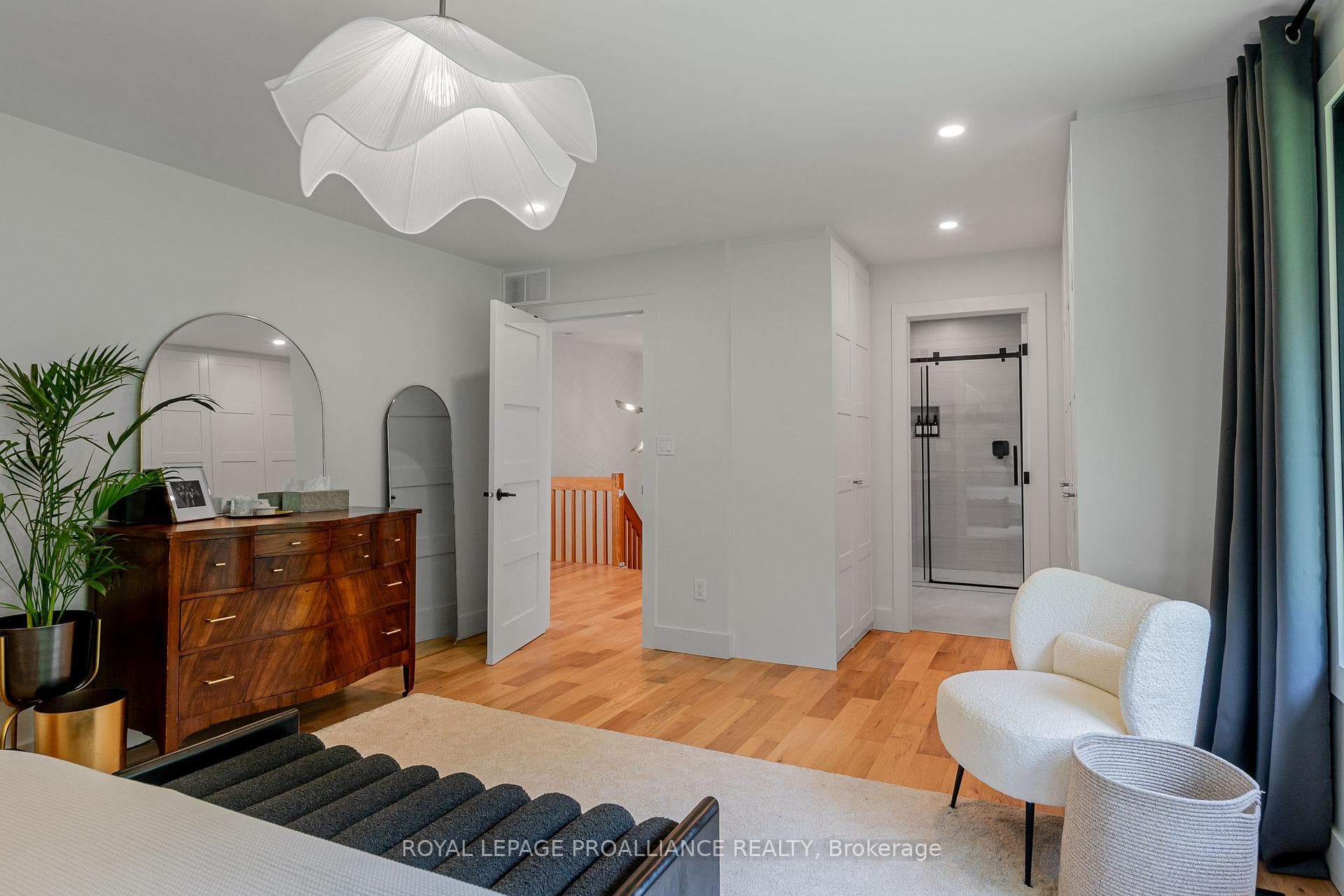 39 Faircrest Boulevard photo 17