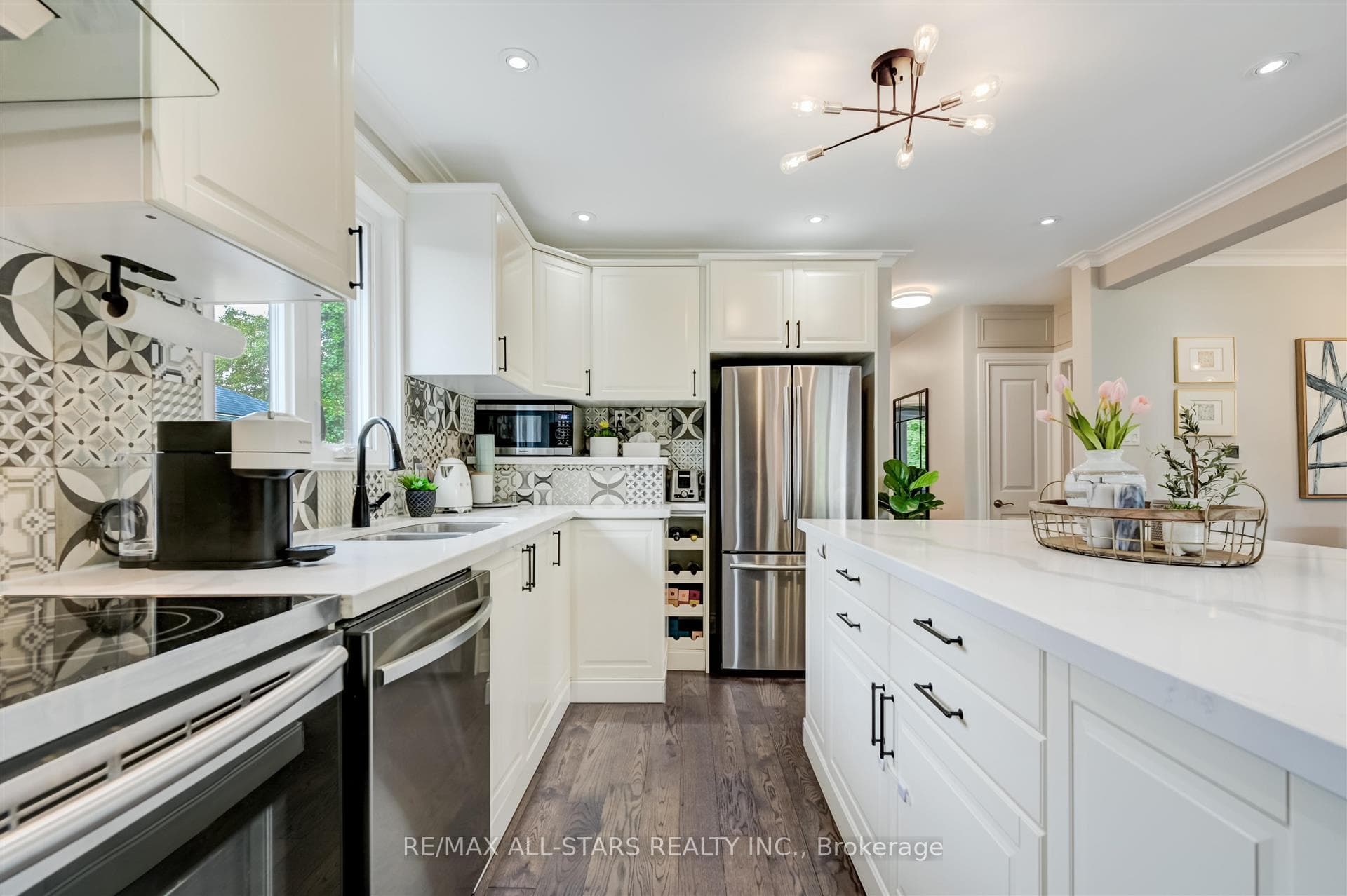 23 Duncairn Drive photo 12