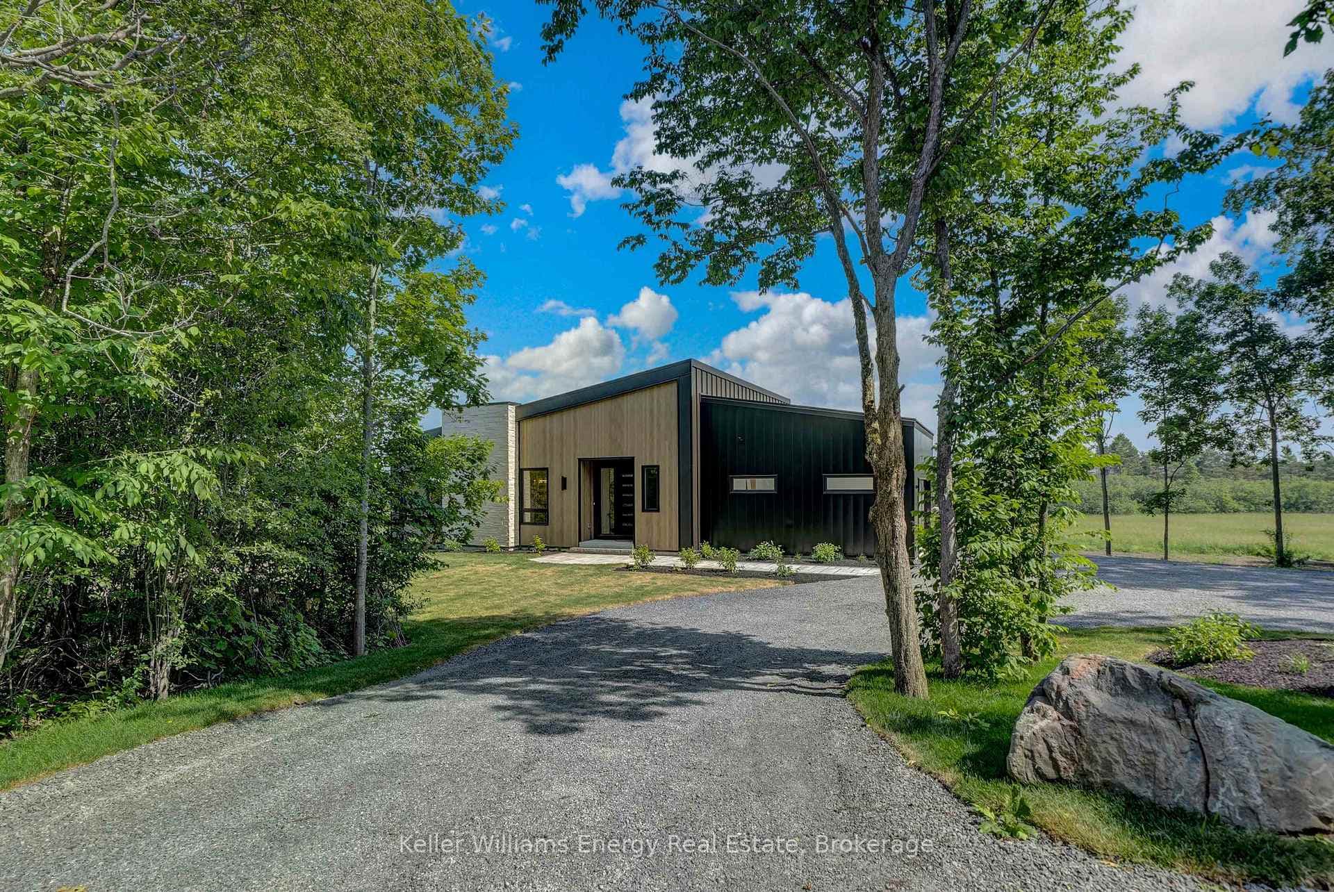 13 Partridge Hollow Road photo 2