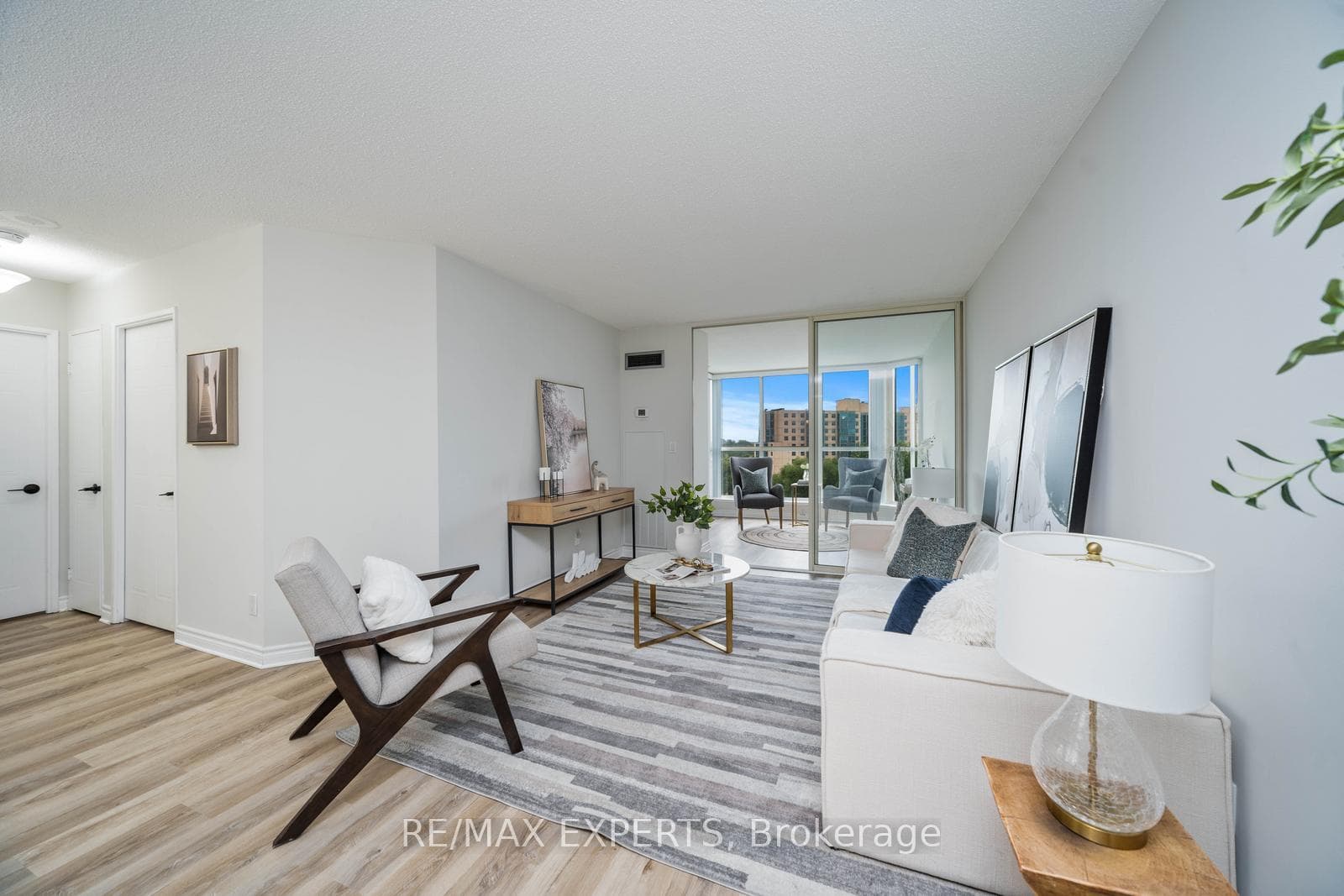 100 Observatory Lane Unit 601 photo 16