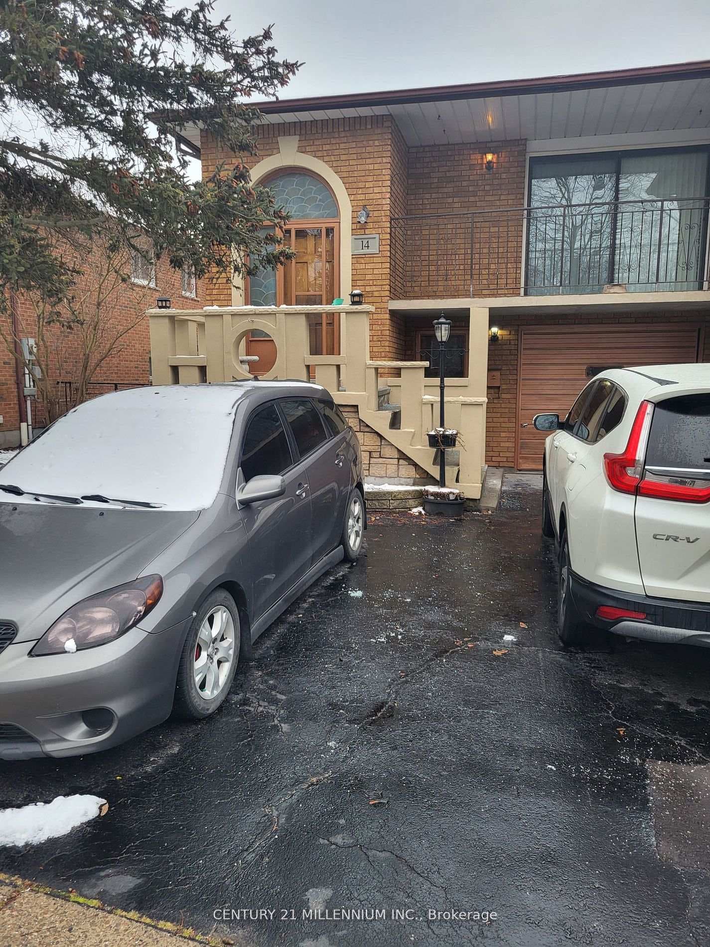14 Curtis Drive photo 1