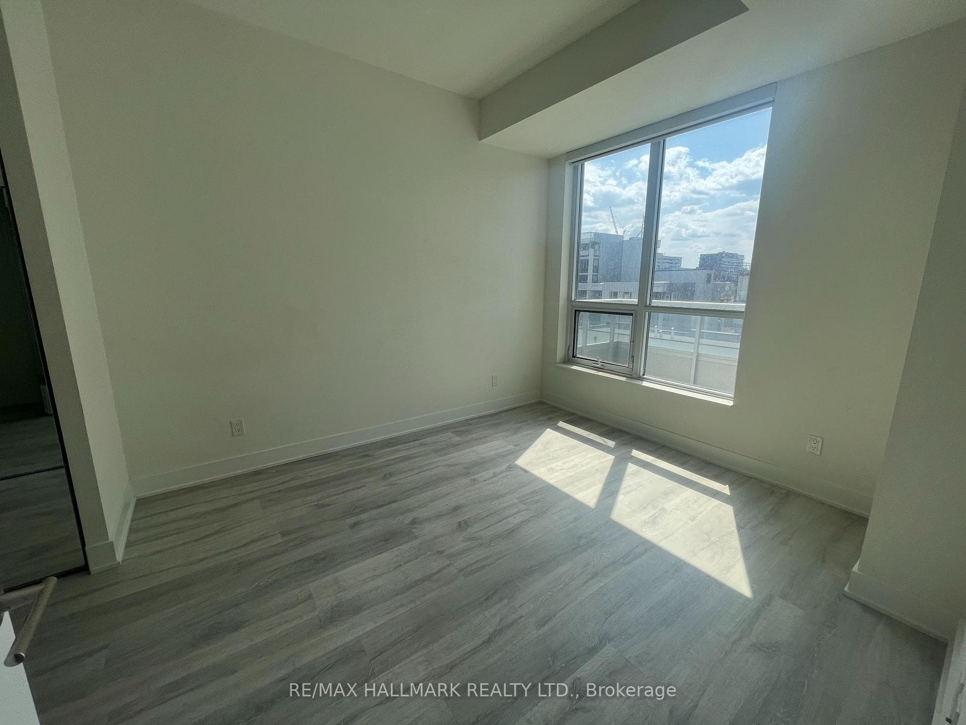 38 Cameron Street Unit 501 photo 11