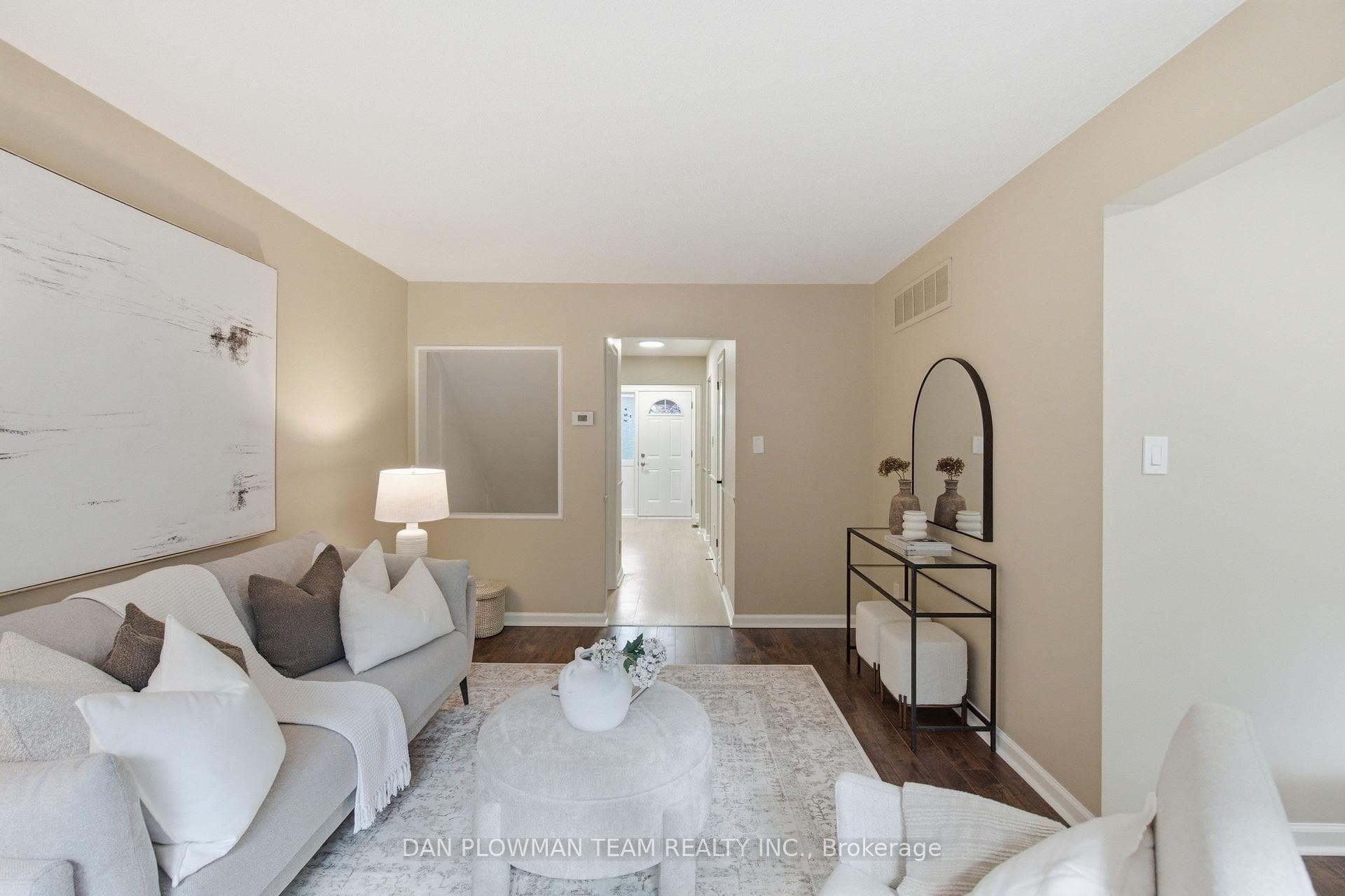422 Lanark Drive photo 19