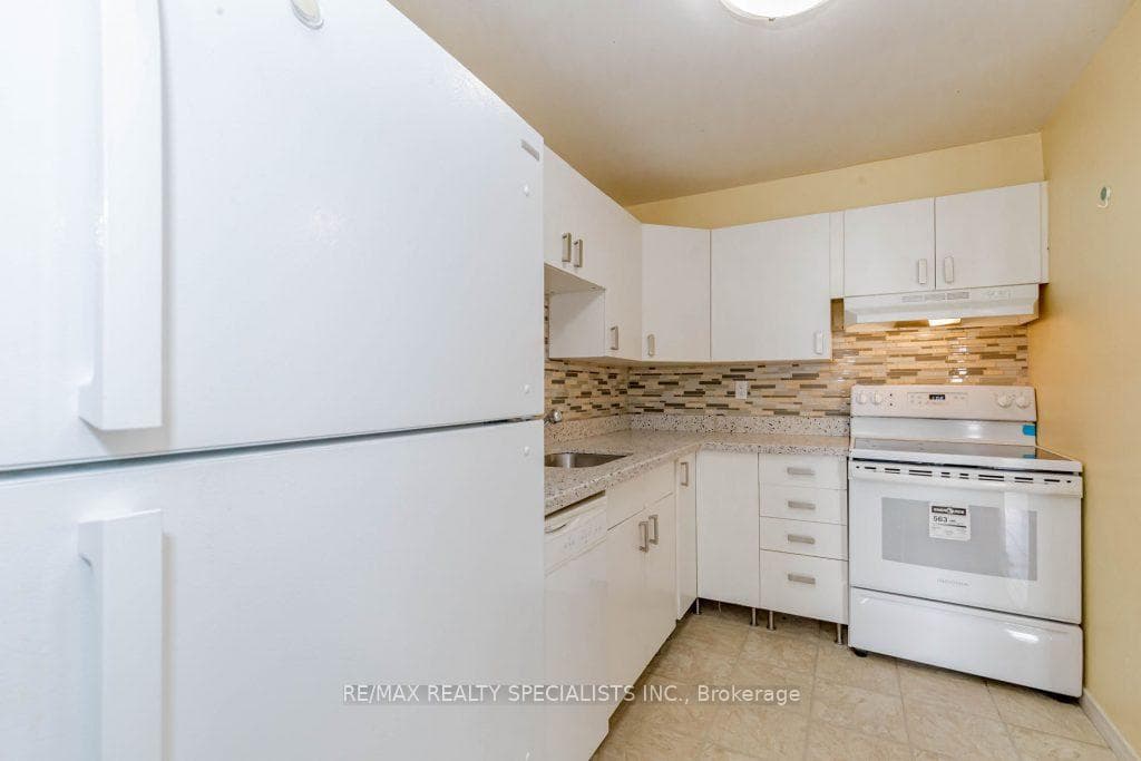 4205 SHIPP Drive Unit 2203 photo 21
