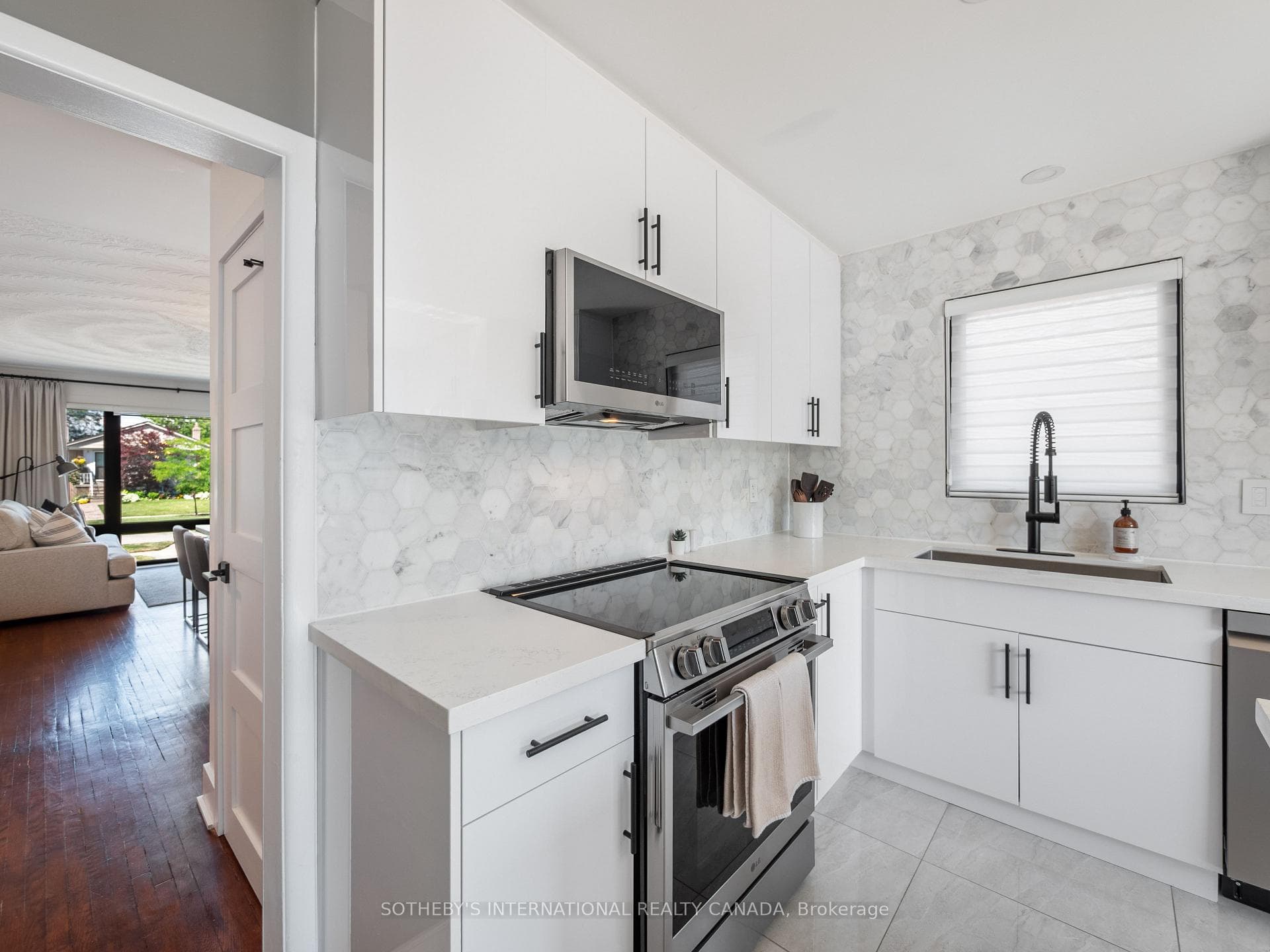 17 Sigmont Road photo 13