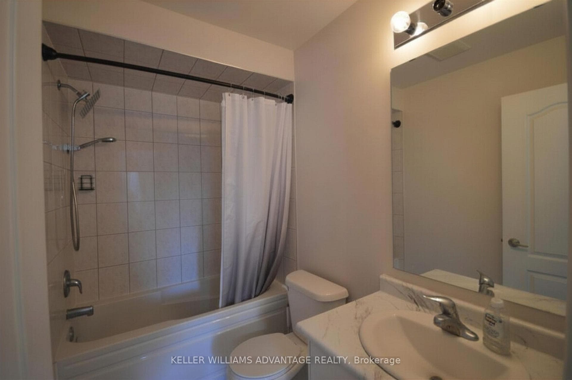 466 Silver Maple Road photo 18