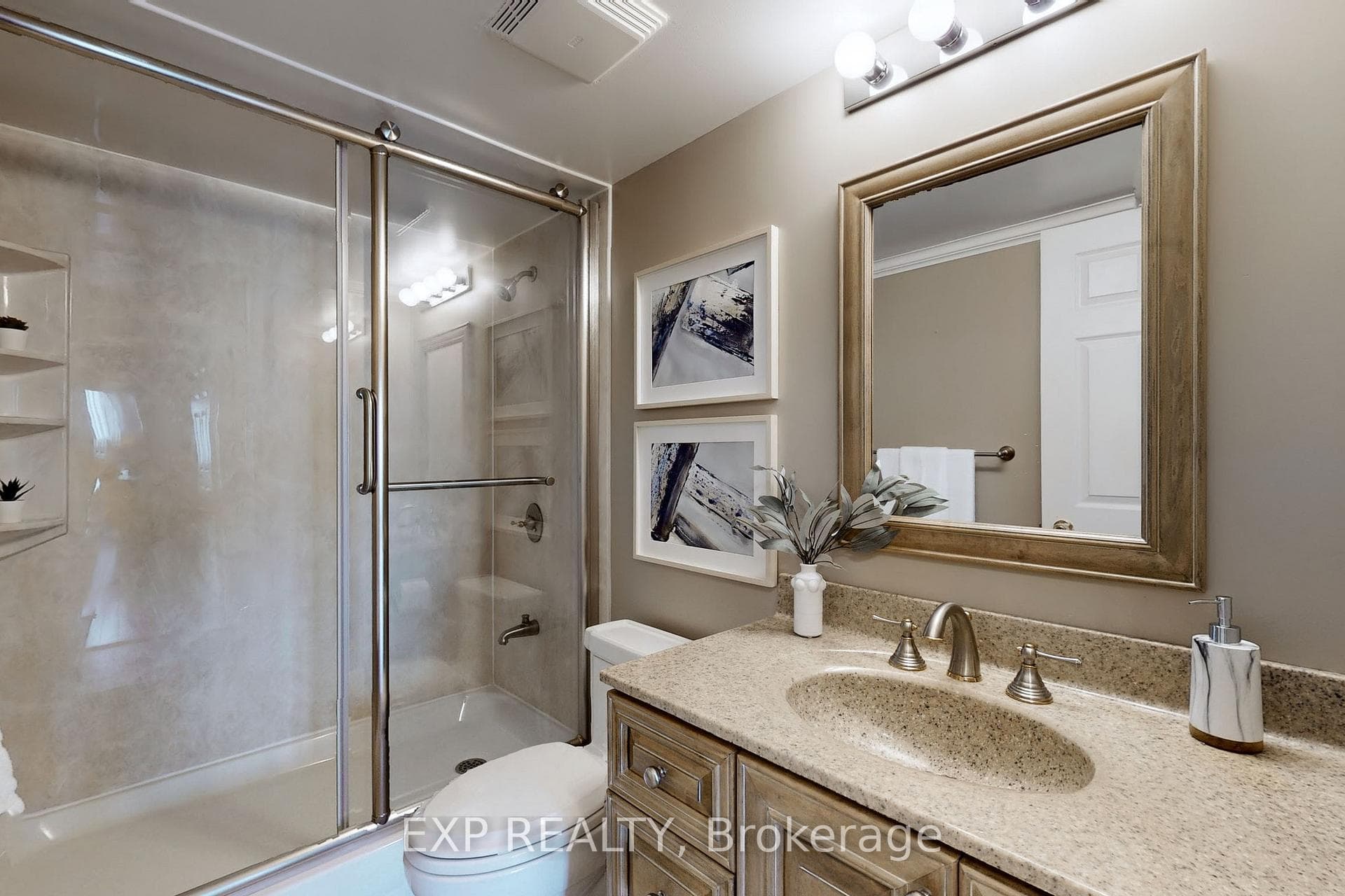 2nd bathroom