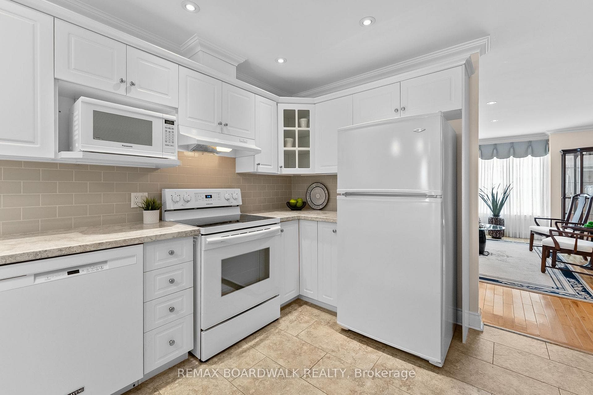 Tasteful countertops with a timeless backsplash