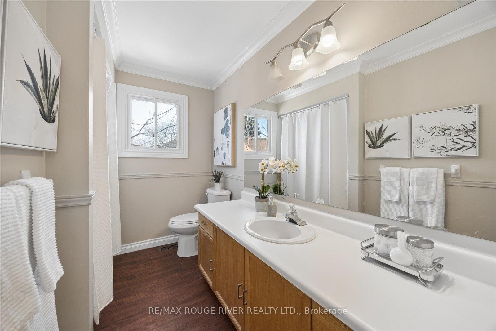 598 Maitland Drive photo 27
