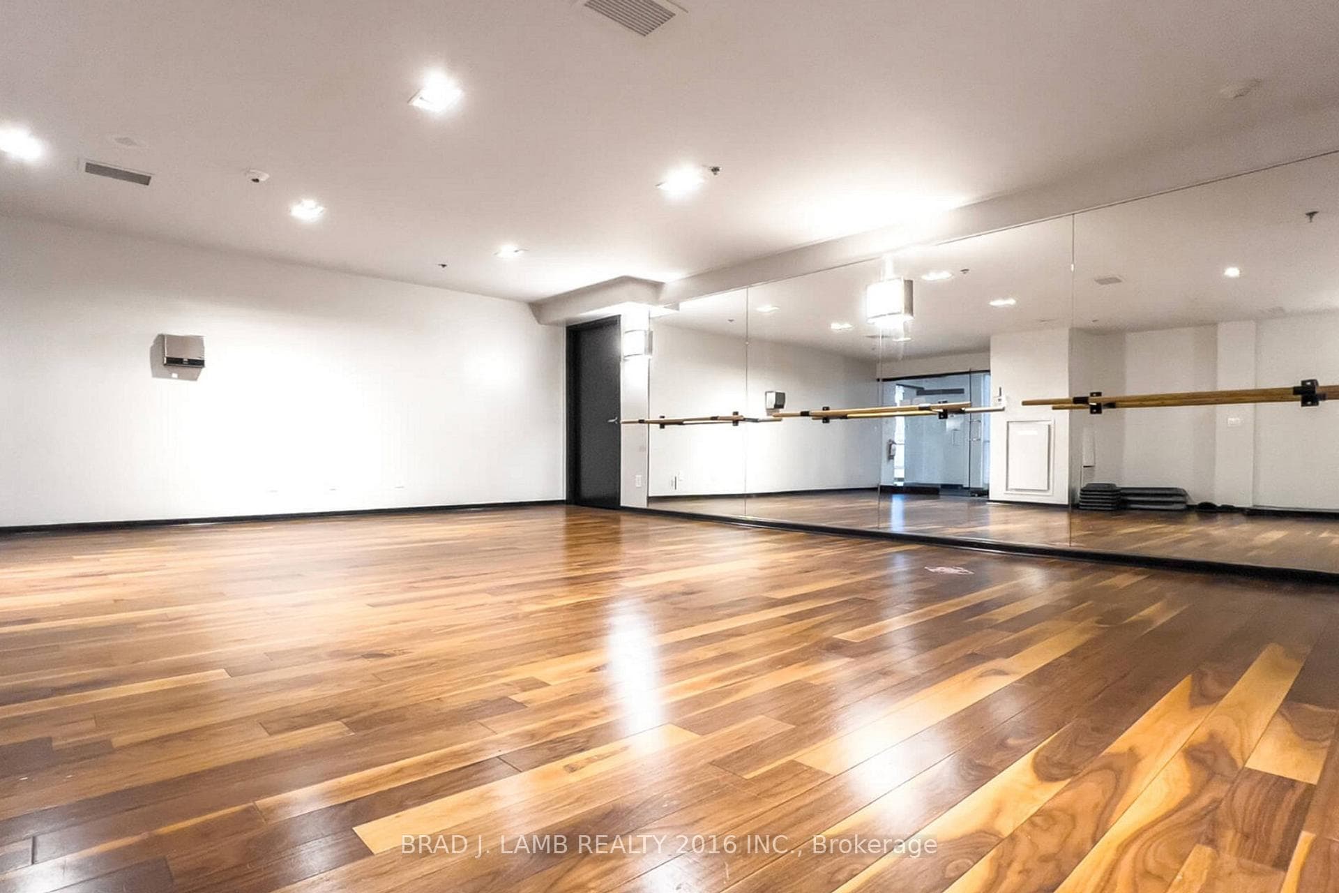 231 Fort York Boulevard Unit 1611 photo 44