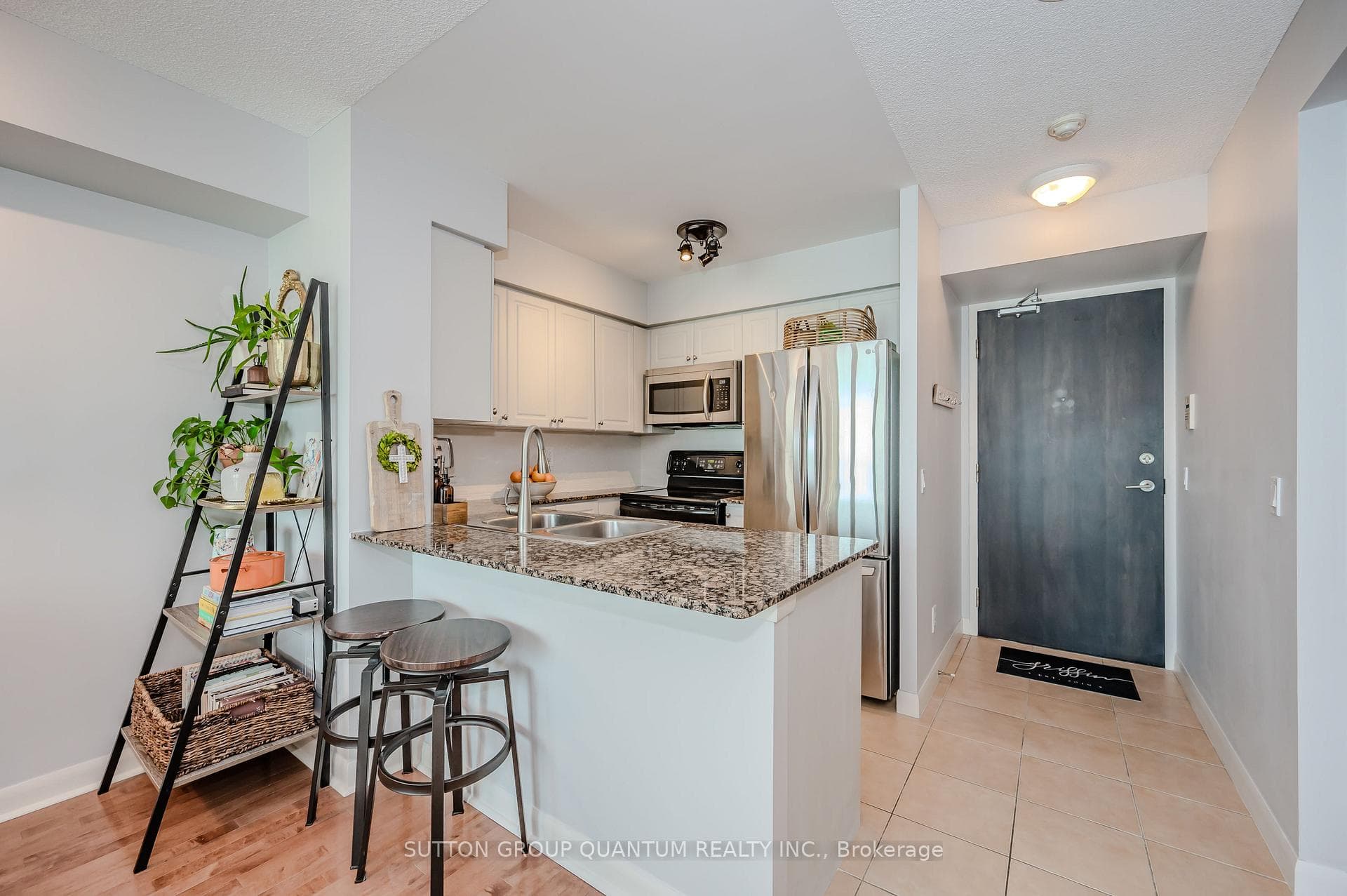 235 Sherway Gardens Road Unit 2109 photo 7
