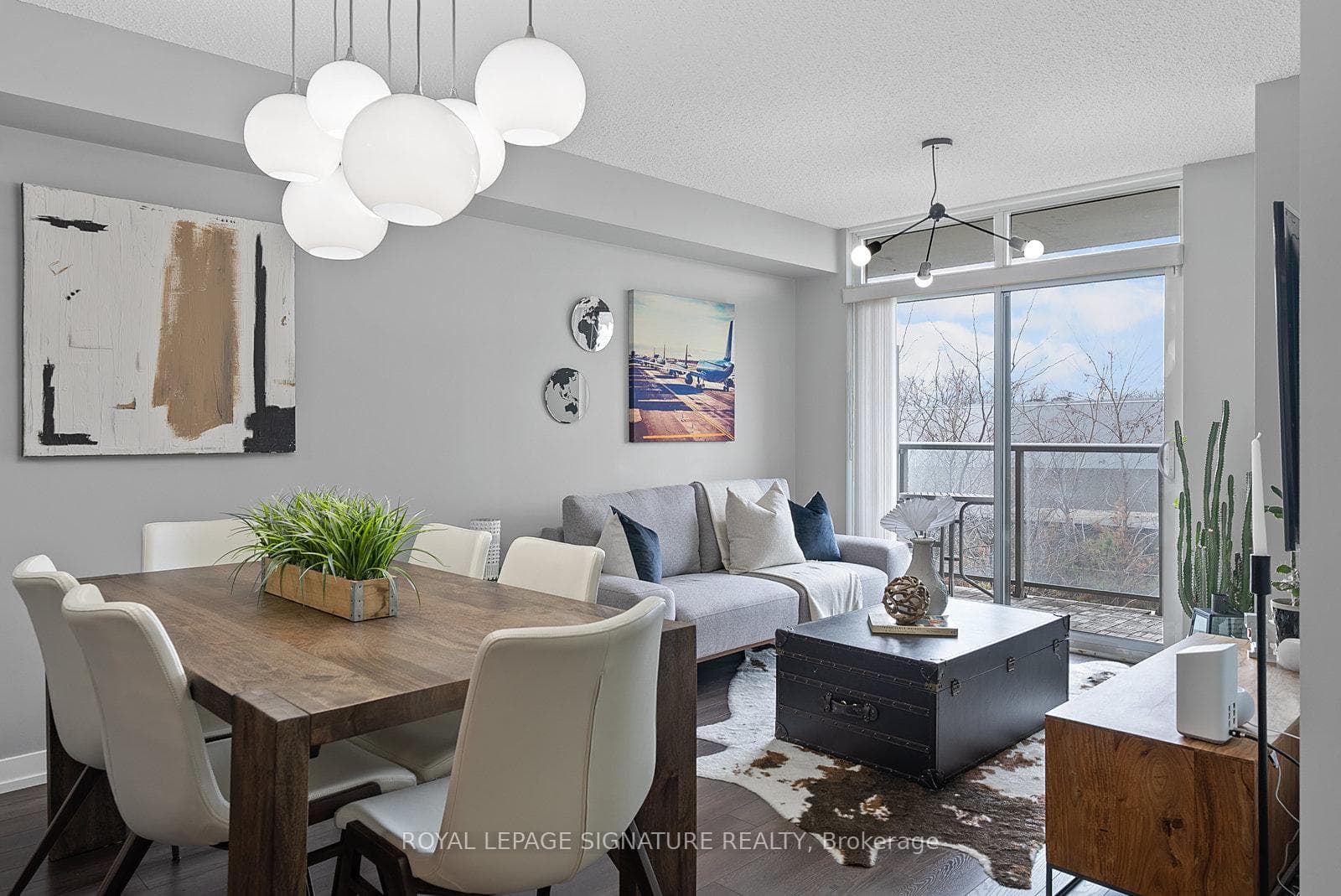 816 Lansdowne Avenue Unit 321 photo 13