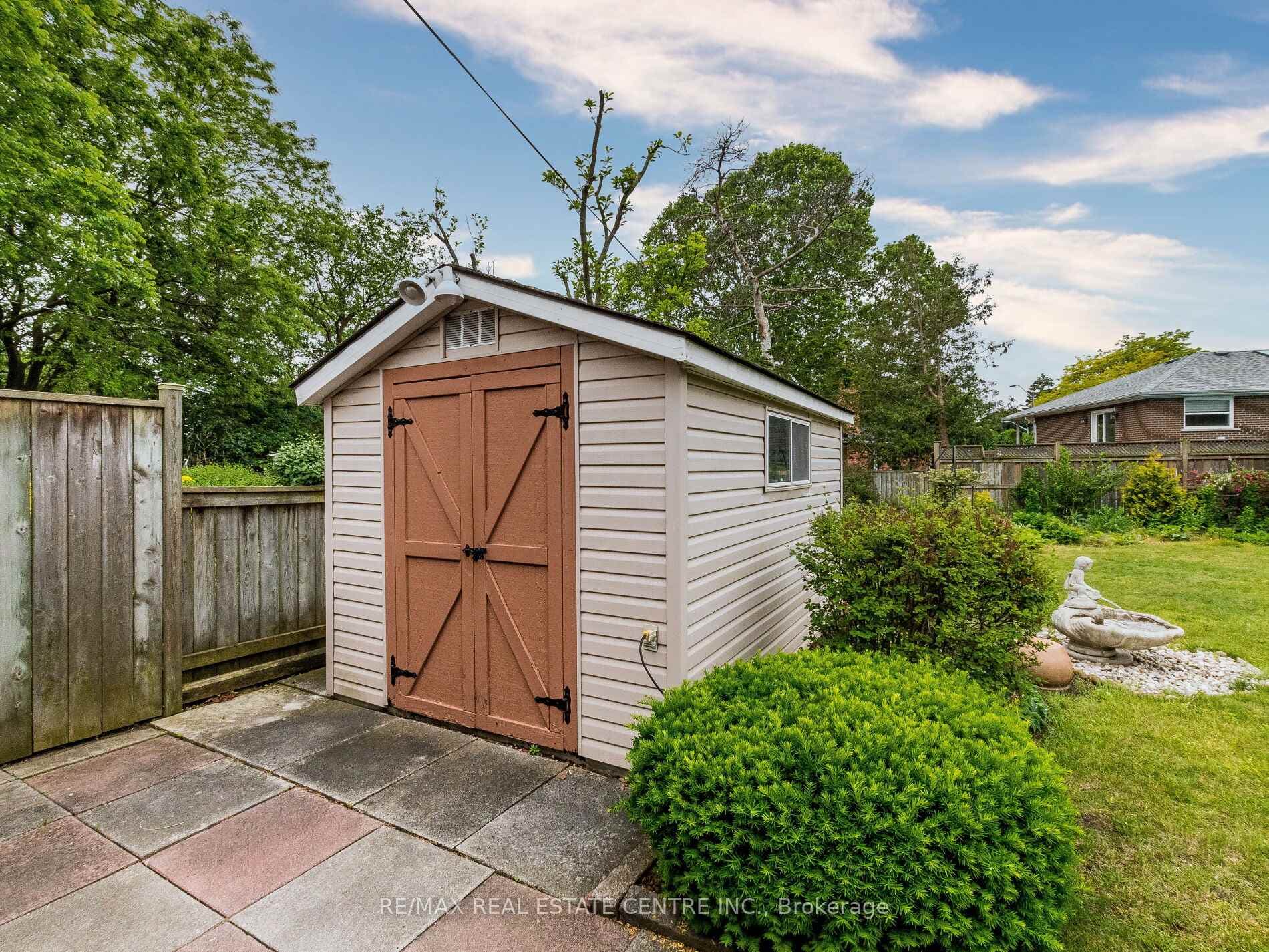shed with electricity