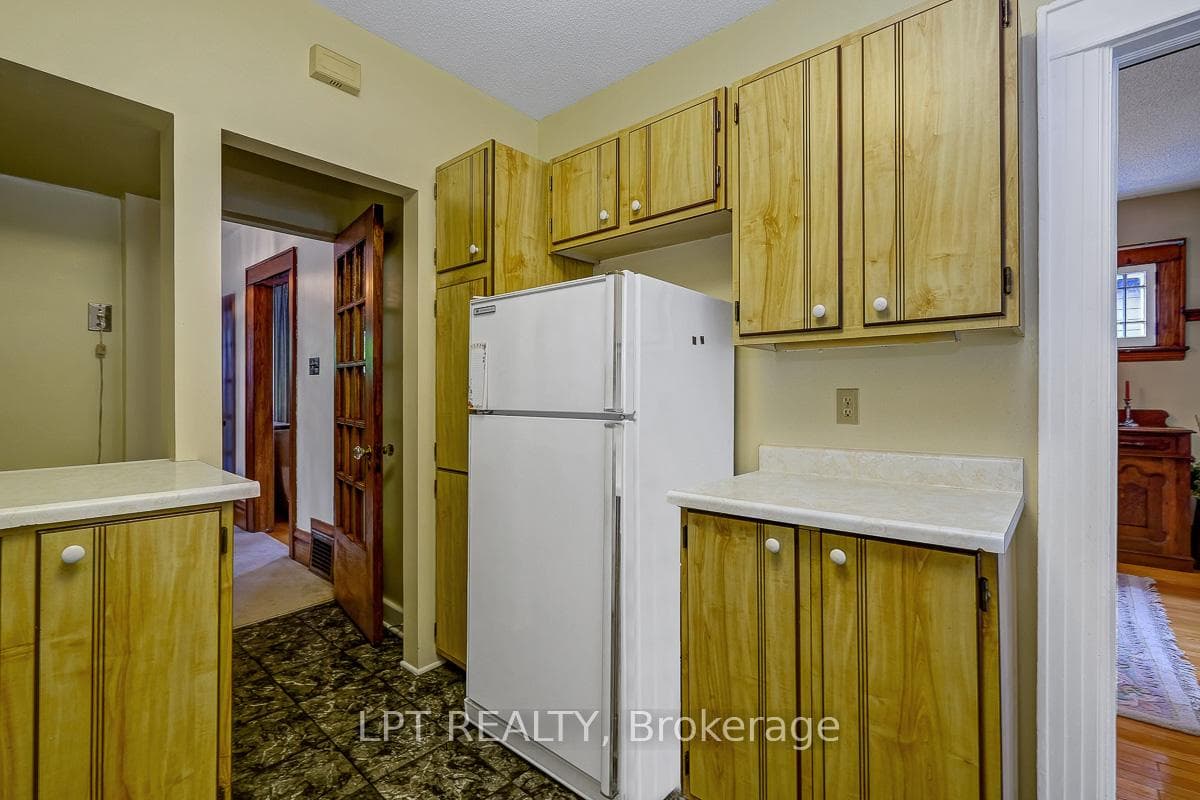 279 Second Avenue photo 11