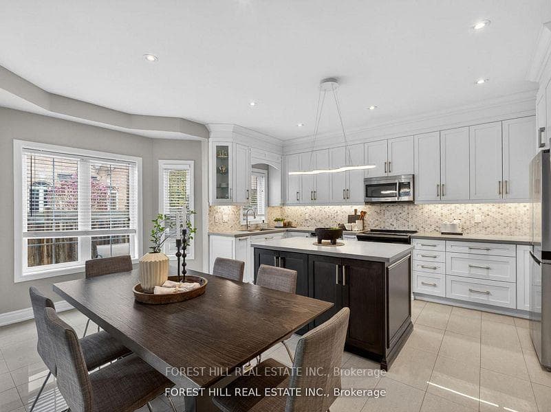 92 Seabreeze Avenue photo 9