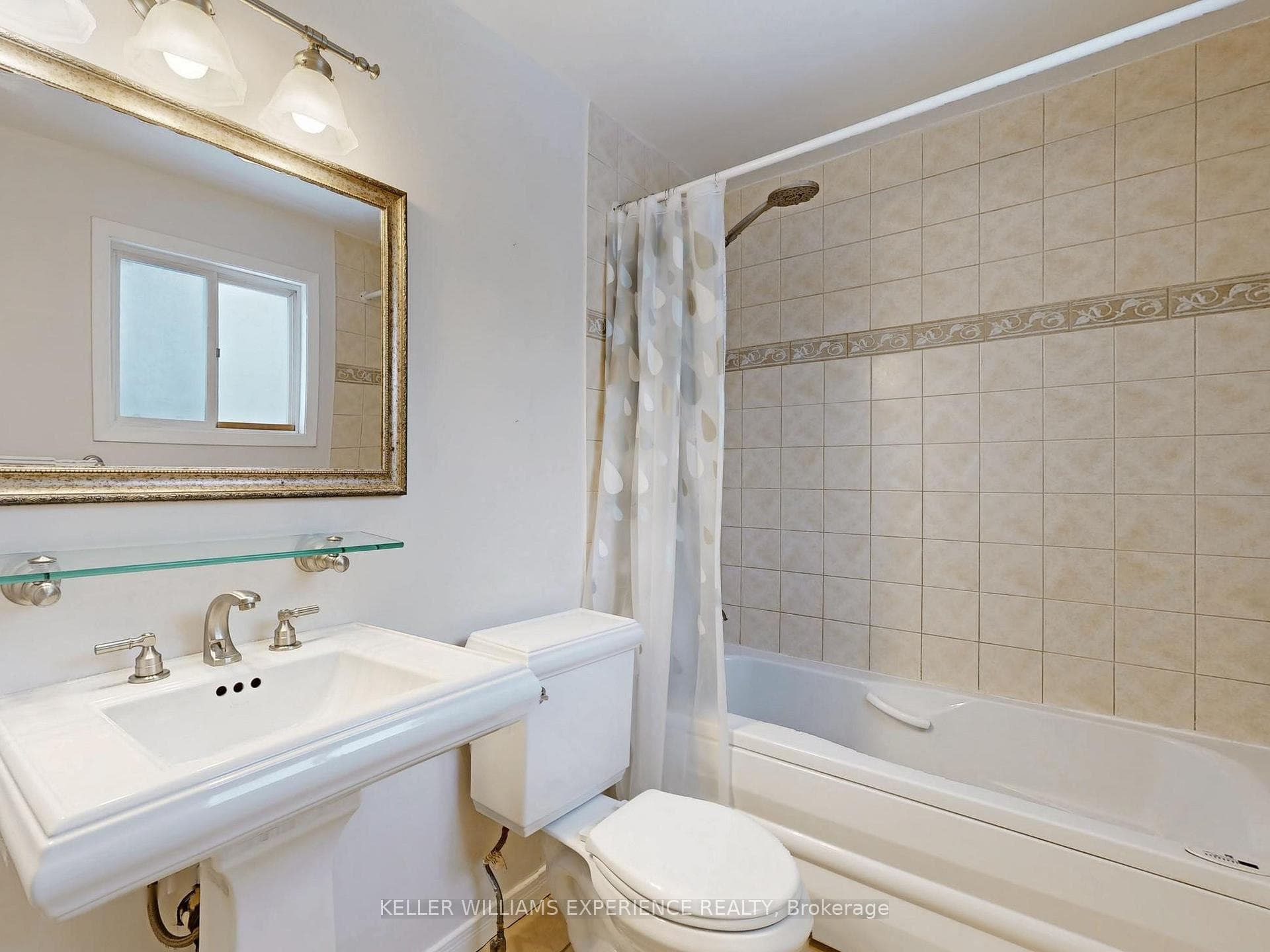 21 London Road photo 19