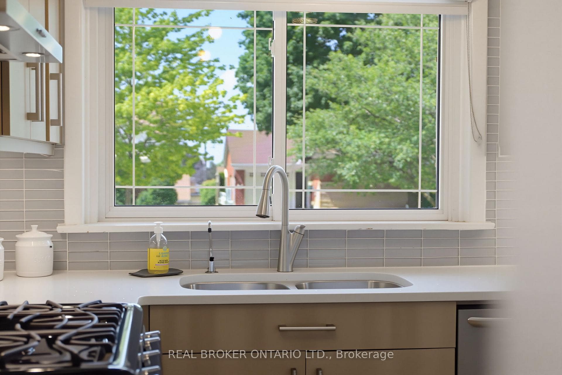 181 Rodney Street photo 6