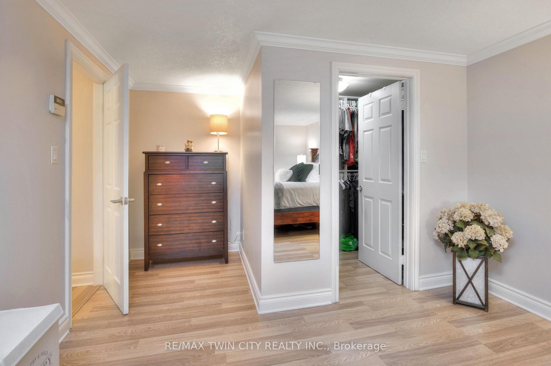 42 Maxwell Drive photo 22