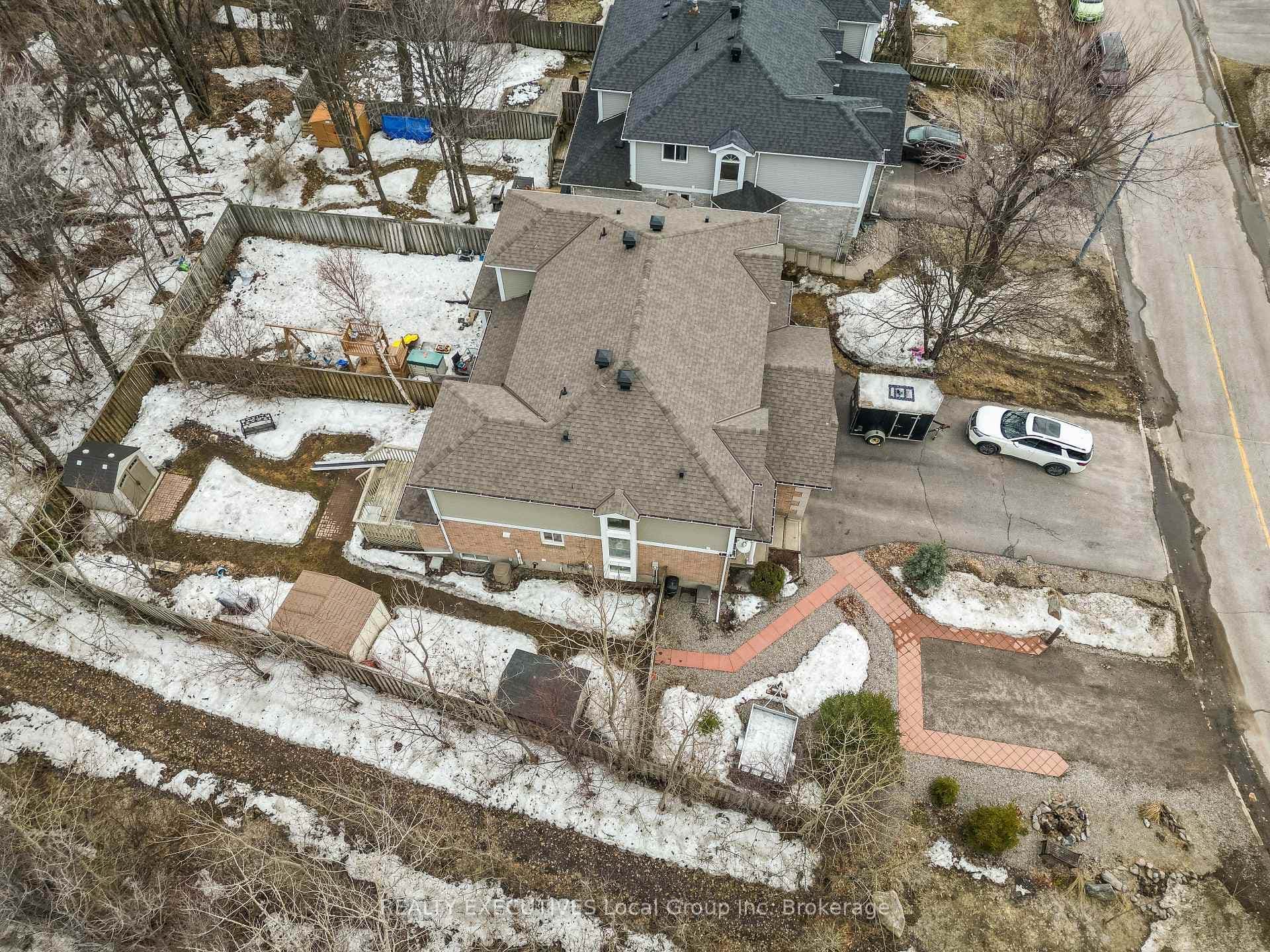 670 Tackaberry Drive photo 48
