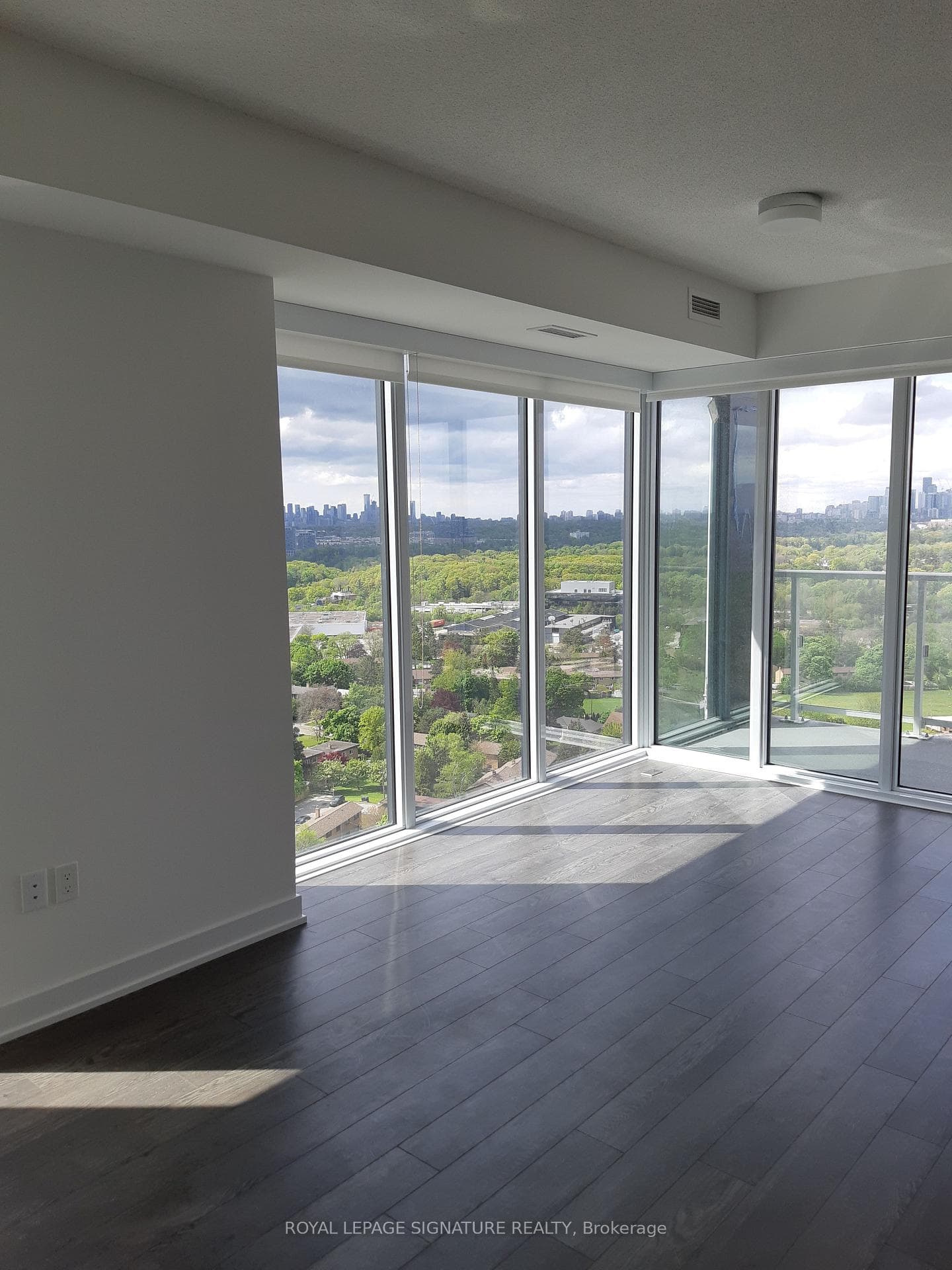 50 O'Neill Road Unit 2011 photo 6