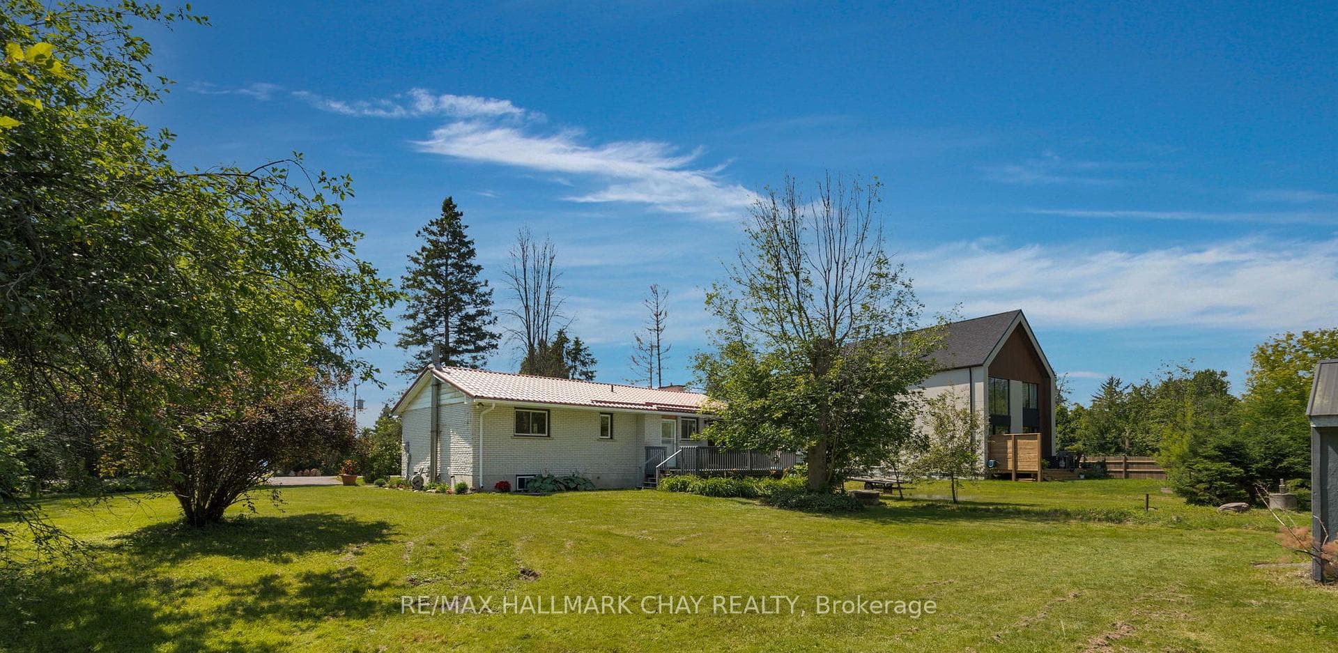 44 Lakeshore Road photo 26