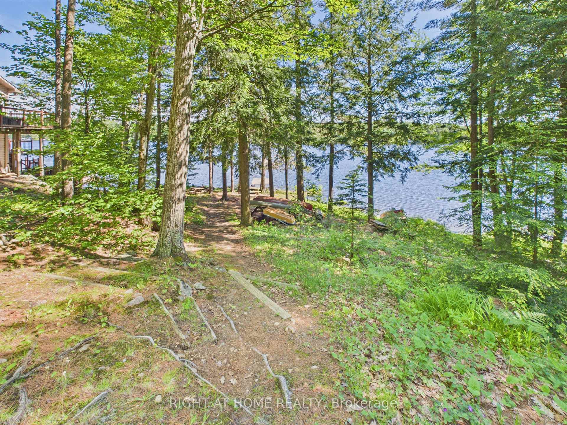 1527 Moon River Road photo 34