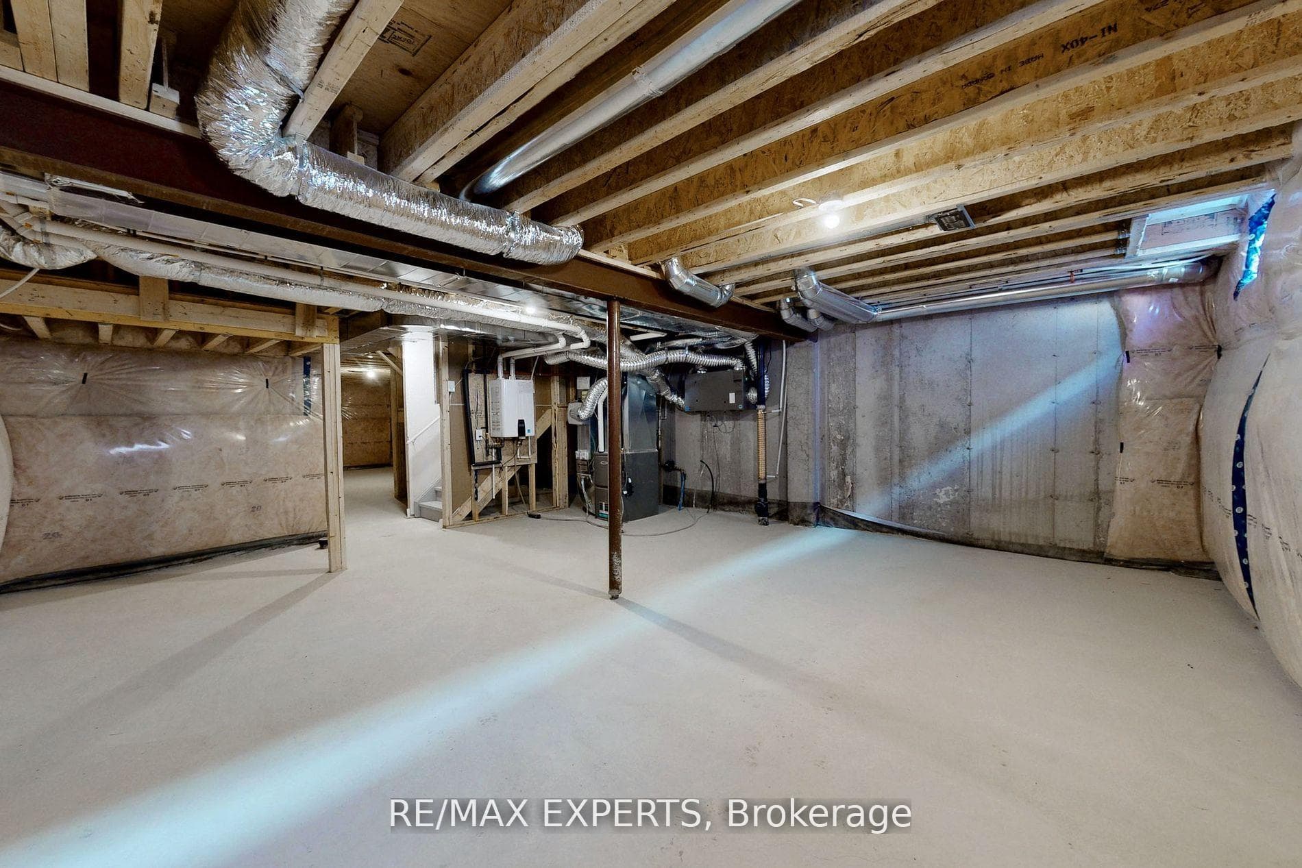 12 Abeam Street photo 17