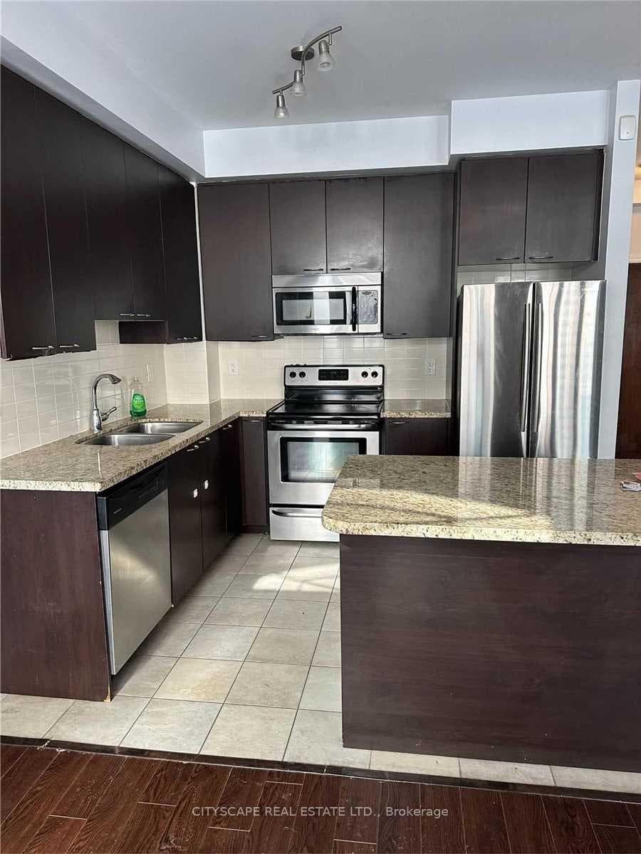 383 Prince Of Wales Drive Unit 121 photo 2